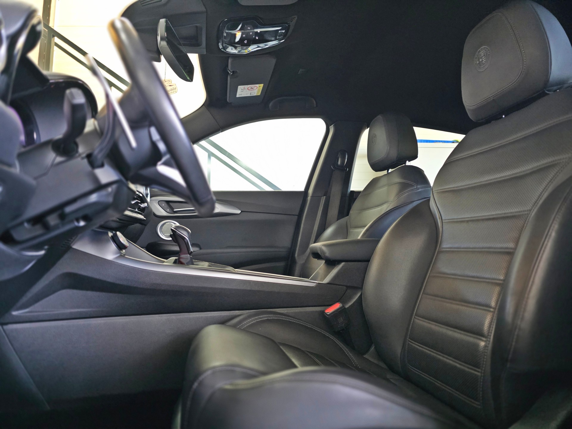 ALFA ROMEO Tonale 1.5 48V Hybrid Speciale-image-12