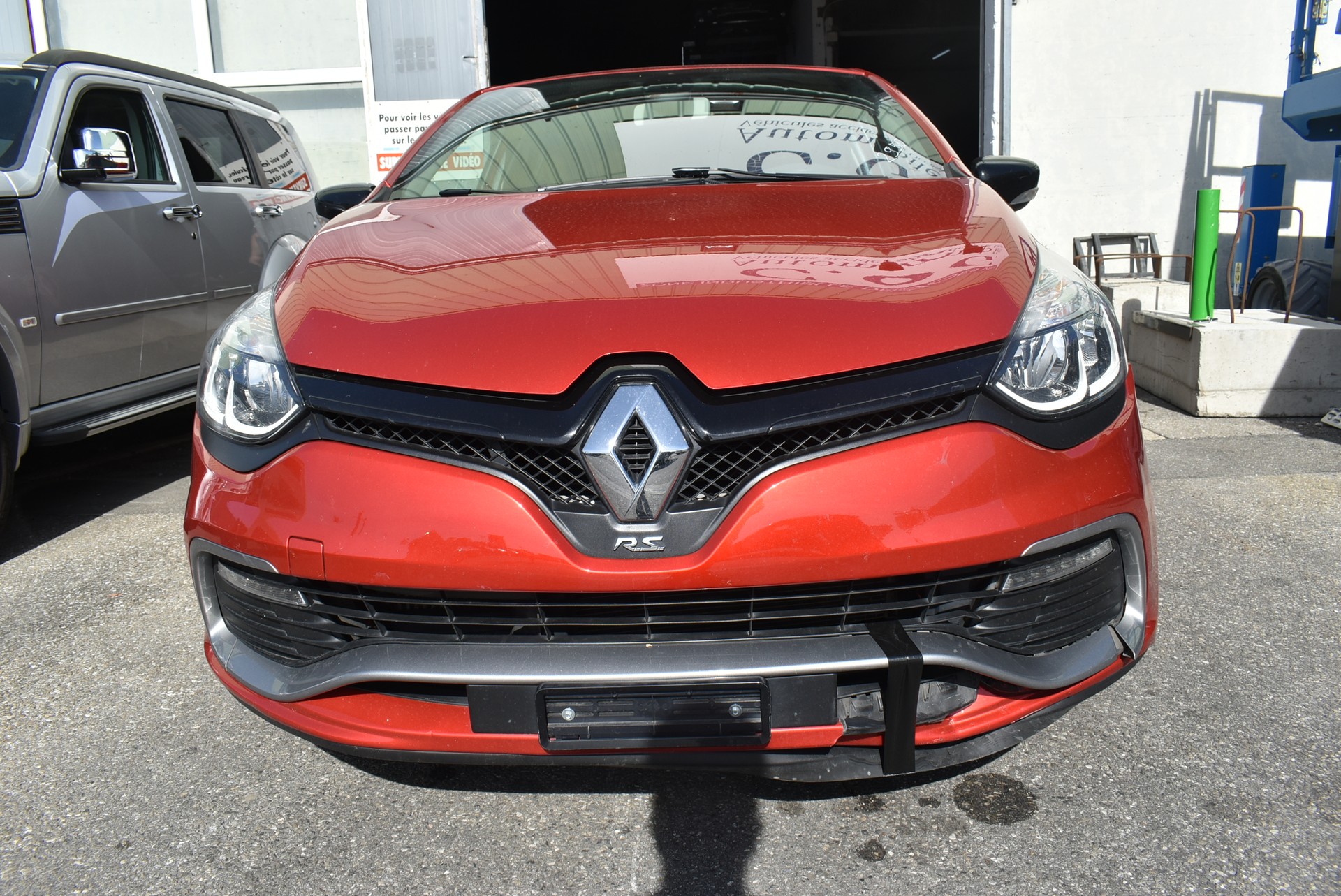 RENAULT Clio 1.6 T RS 200 EDC-image-1