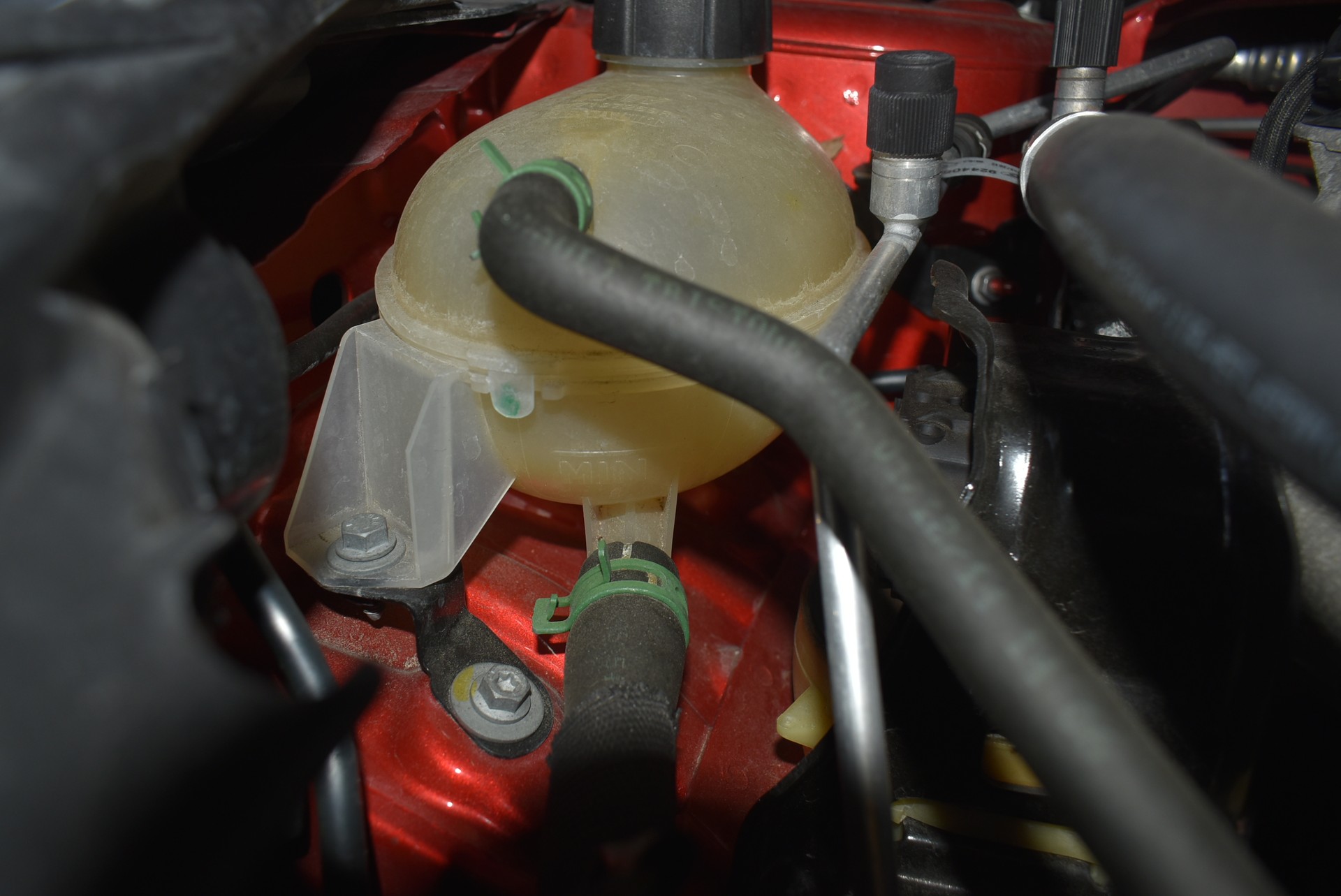 RENAULT Clio 1.6 T RS 200 EDC-image-11