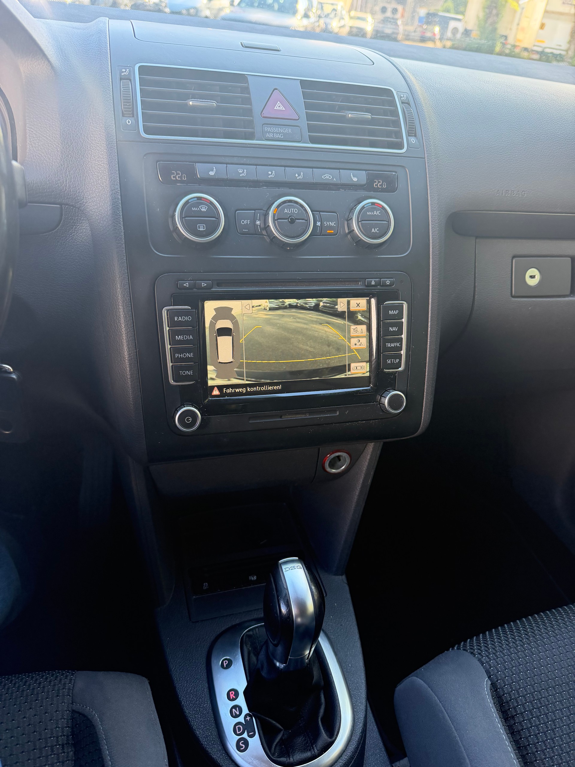 VW Touran 1.4 TSI Comfortline DSG-image-9