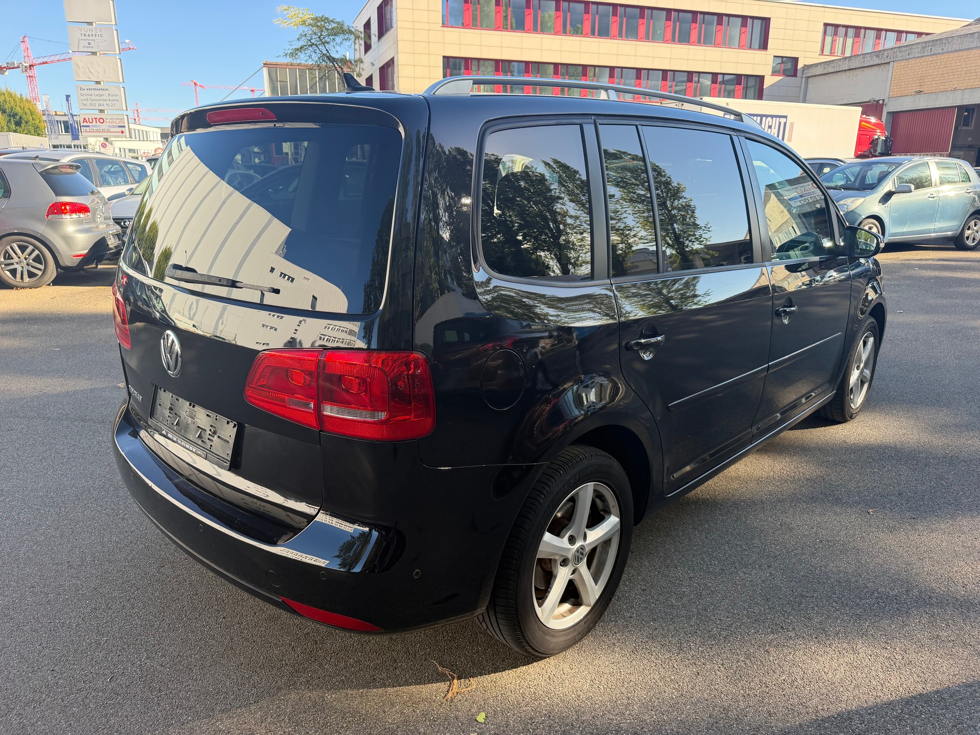 VW Touran 1.4 TSI Comfortline DSG-image-6
