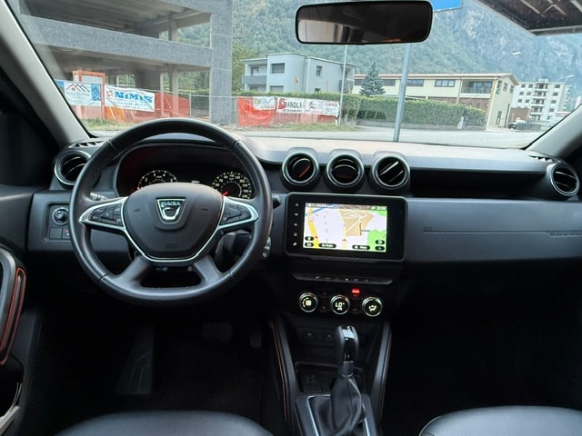 DACIA Duster TCe 150 Extreme EDC 4x2-image-11