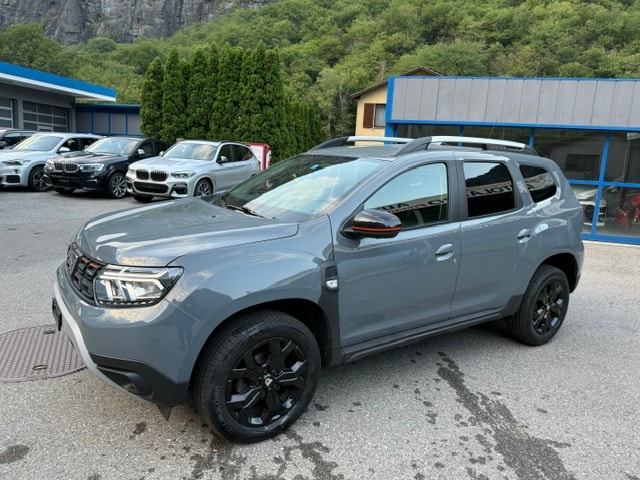 DACIA Duster TCe 150 Extreme EDC 4x2-image-2