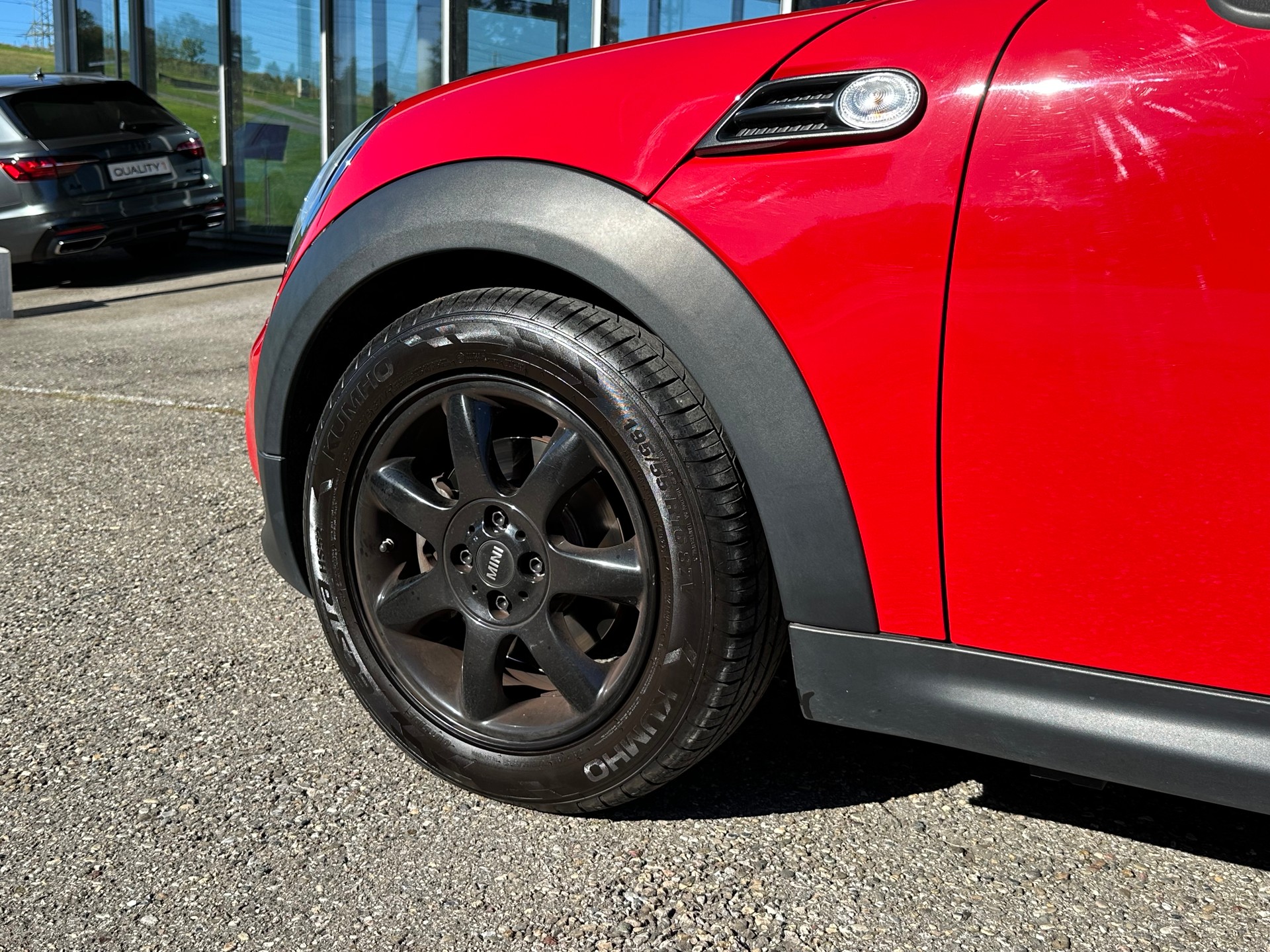 MINI One Cabriolet-image-7