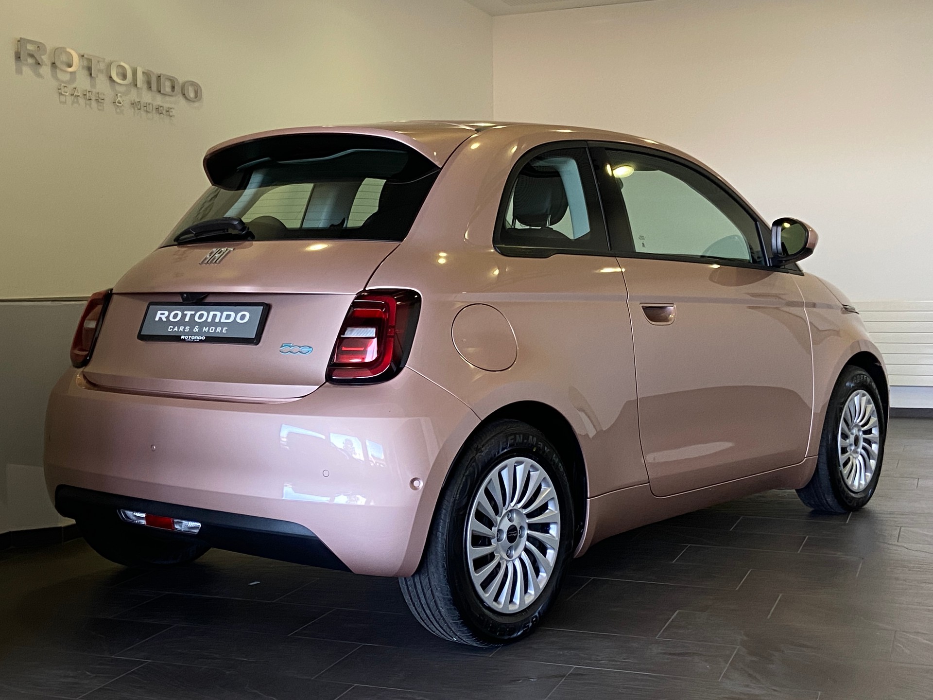 FIAT 500 electric 118PS Vita-image-1