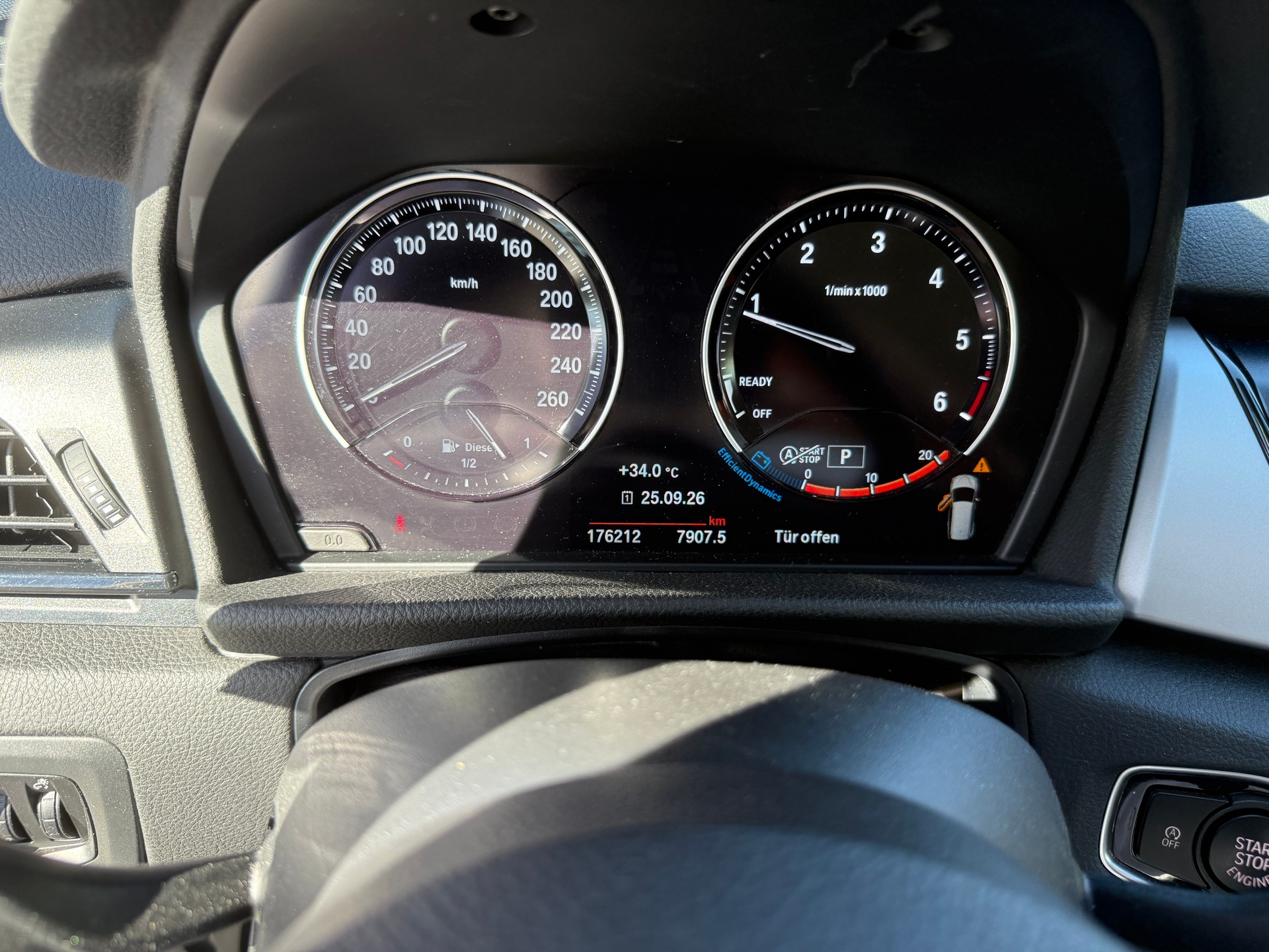 BMW 218d Gran Tourer Steptronic-image-8
