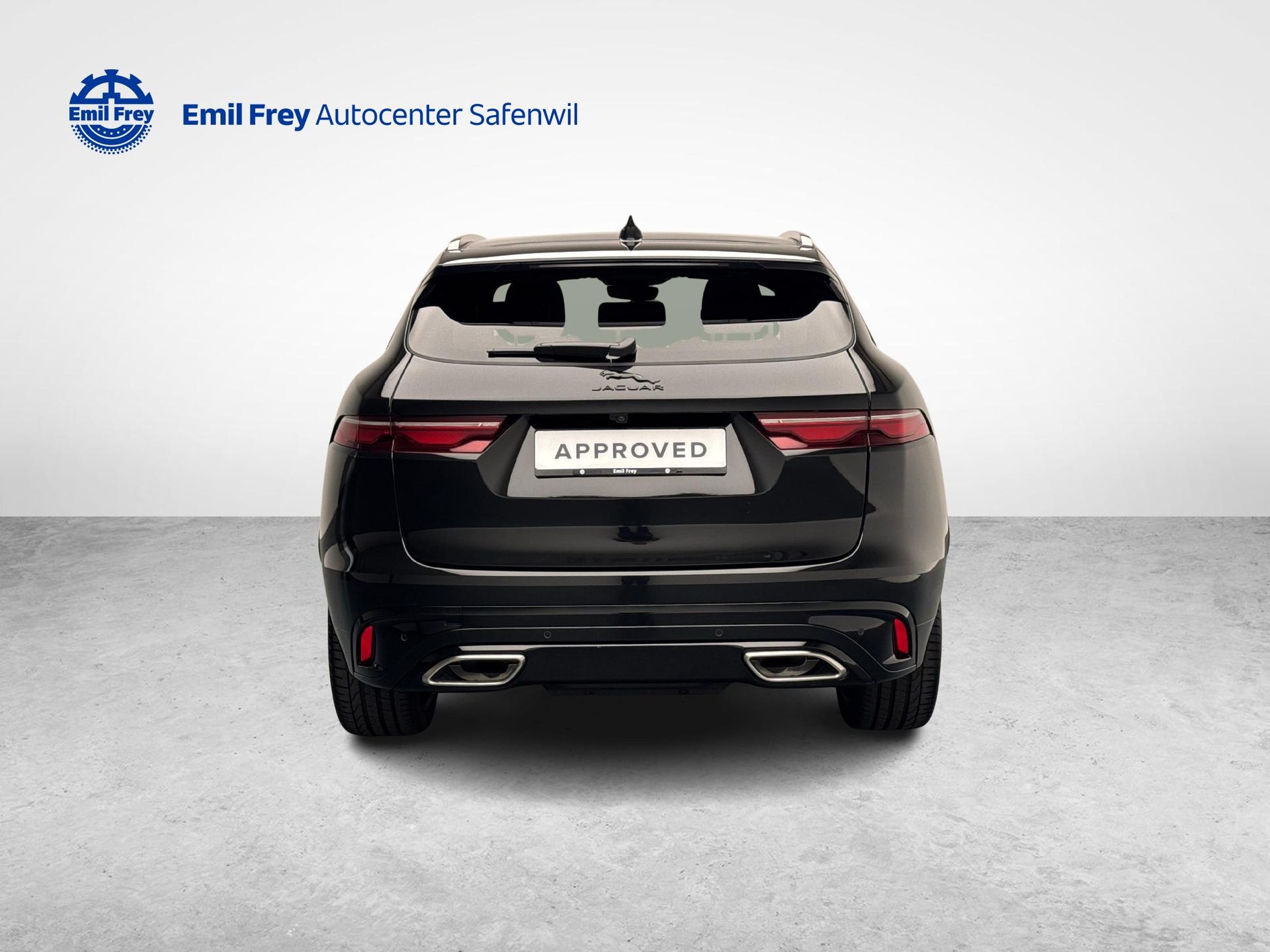 JAGUAR F-Pace 3.0 D I6 R-Dynamic HSE AWD-image-3