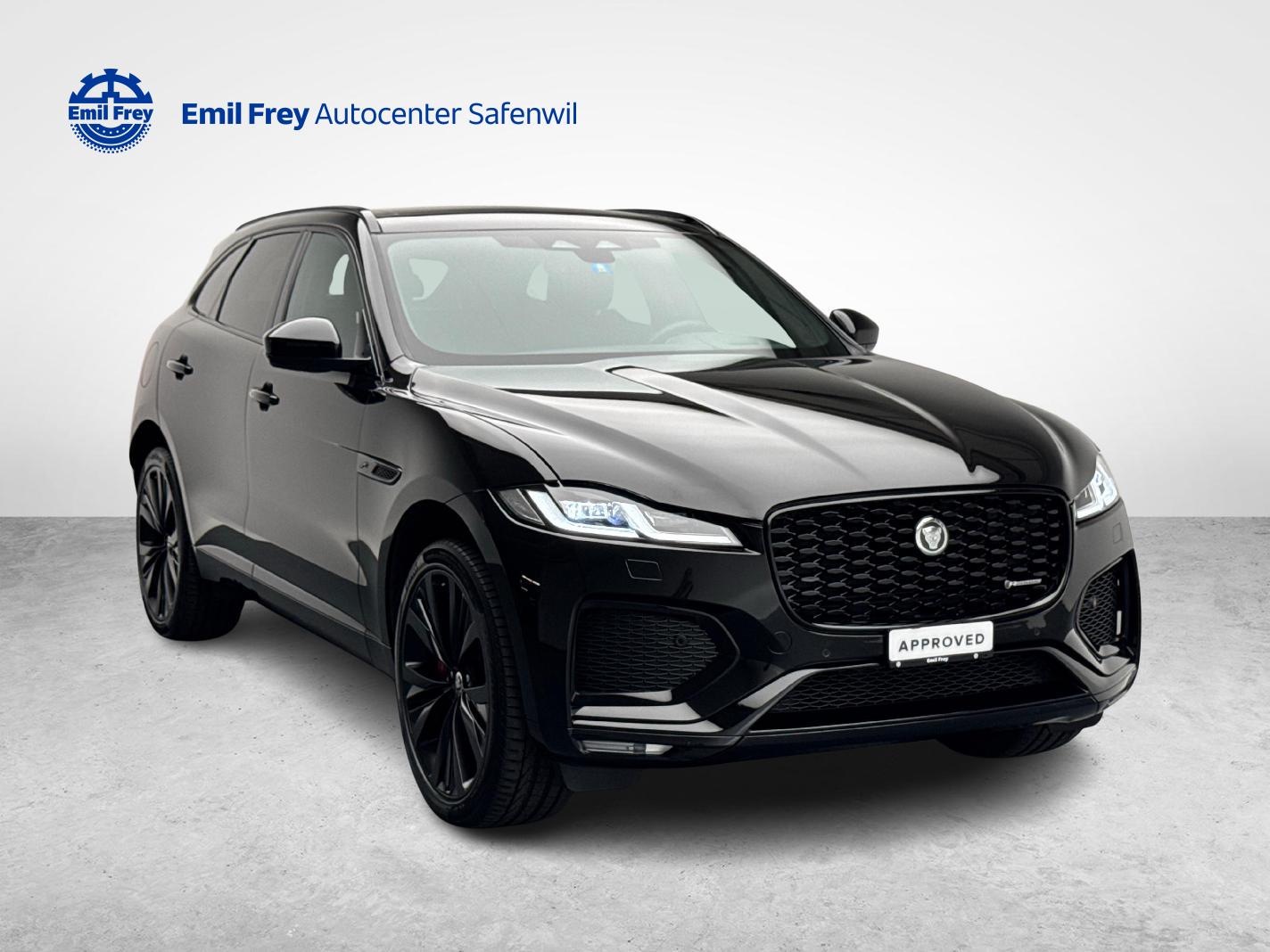 JAGUAR F-Pace 3.0 D I6 R-Dynamic HSE AWD-image-6