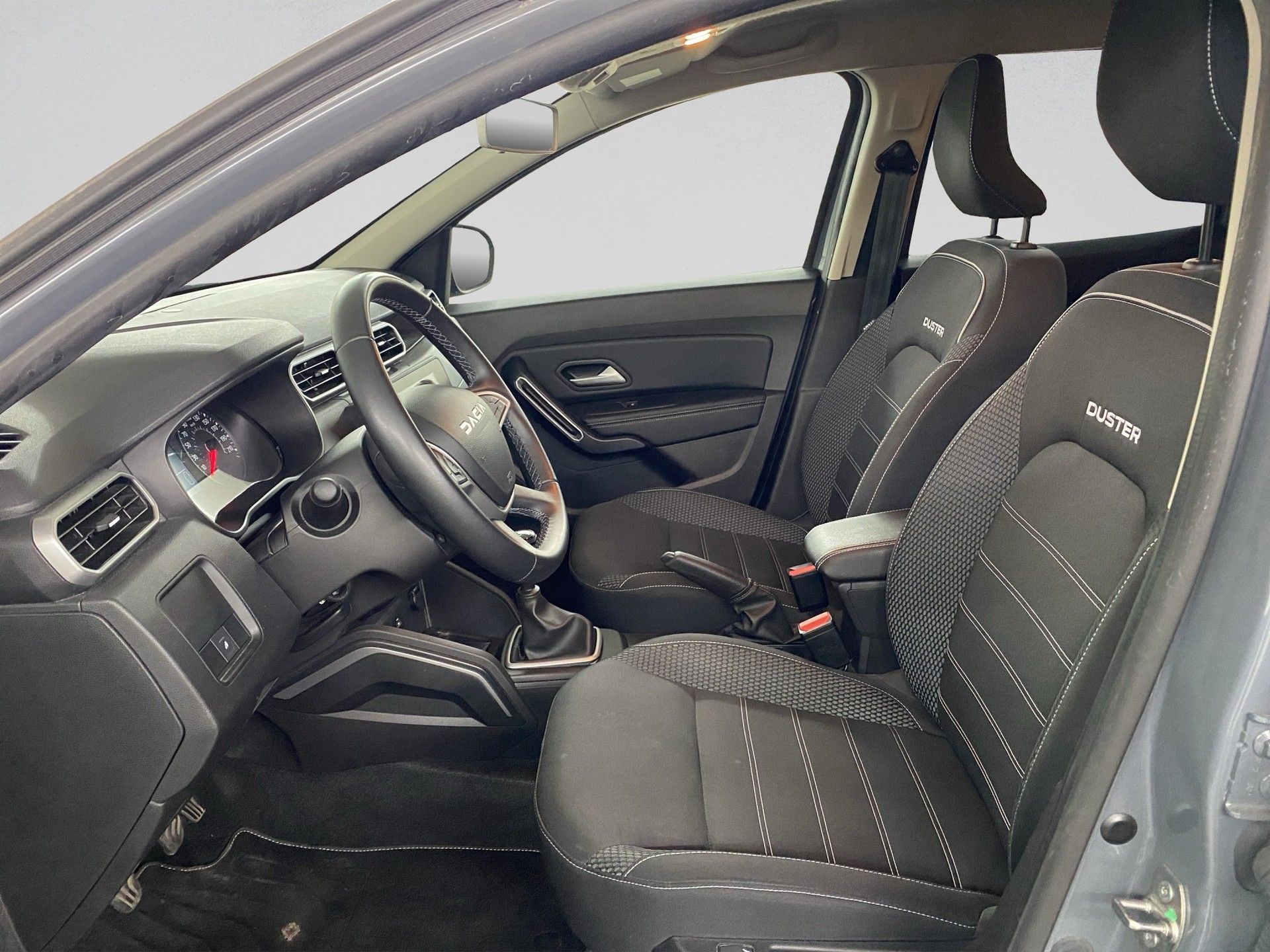 DACIA Duster TCe 150 Journey+ 4x4-image-6
