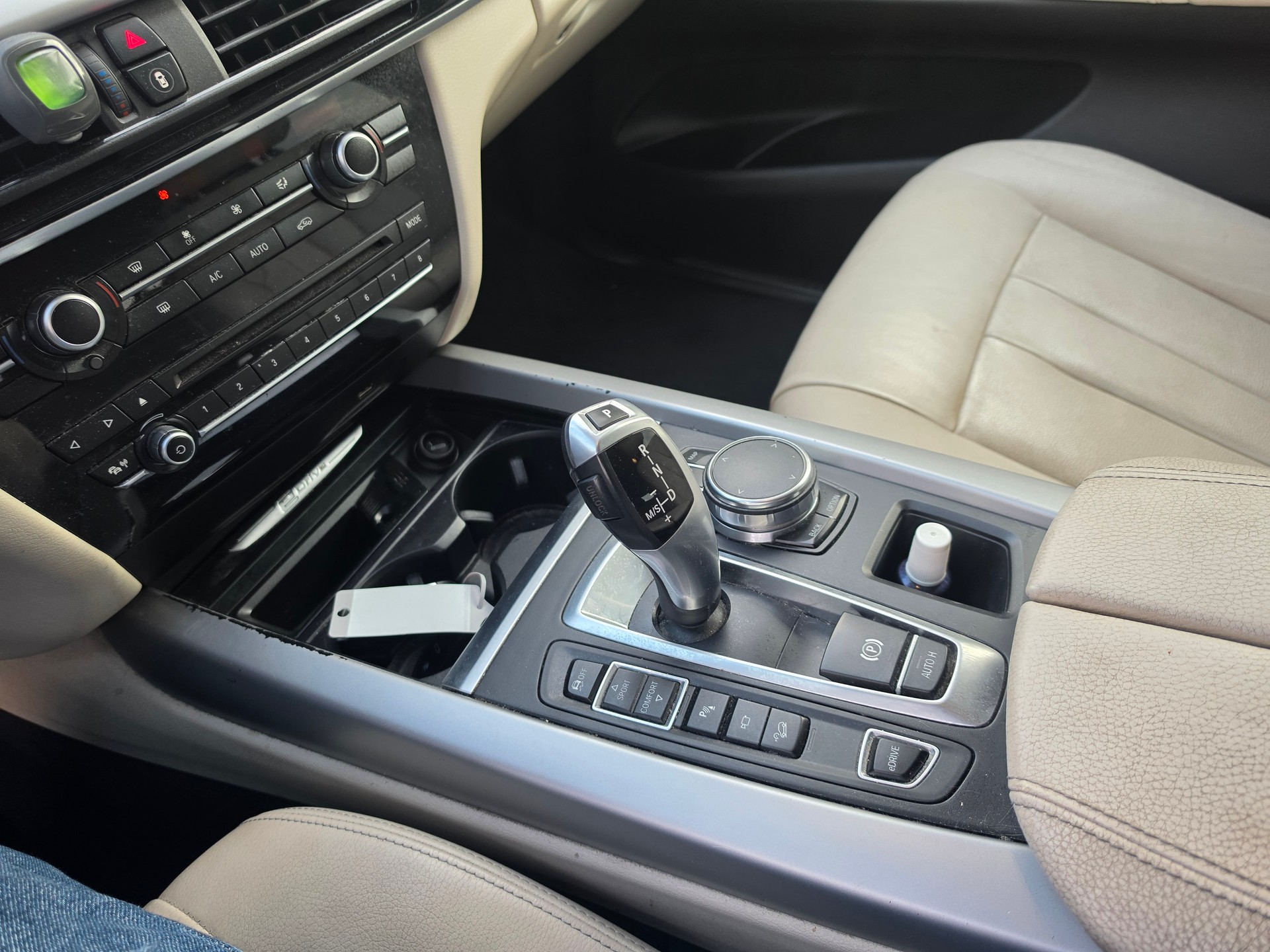 BMW X5 xDrive 40e iPerformance Pure M Sport Steptronic-image-12