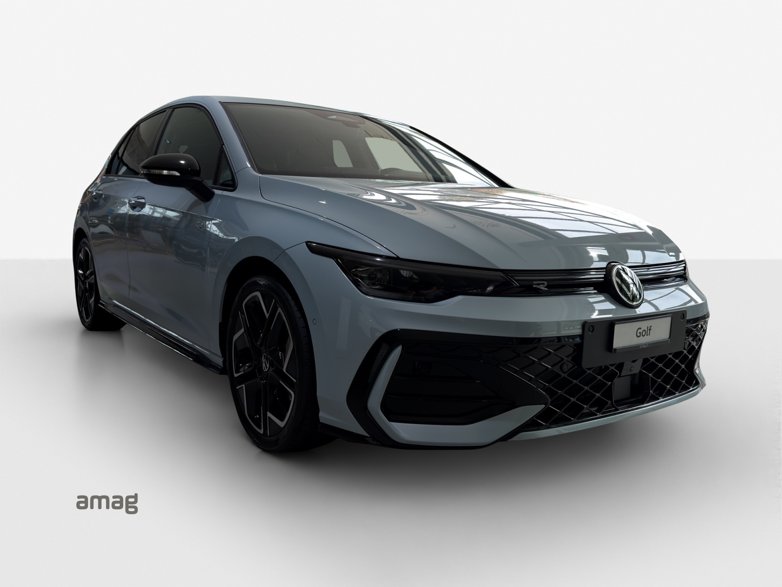 VW Golf 1.5 e TSI mHEV R-Line DSG-image-5