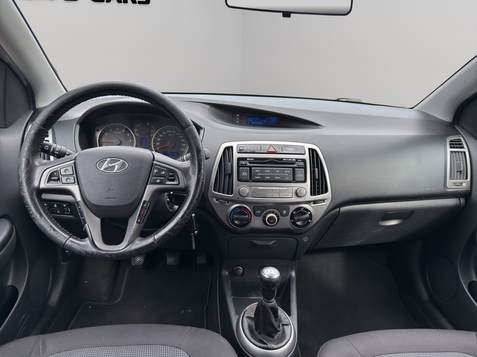 HYUNDAI i20 1.2 Pica-image-12