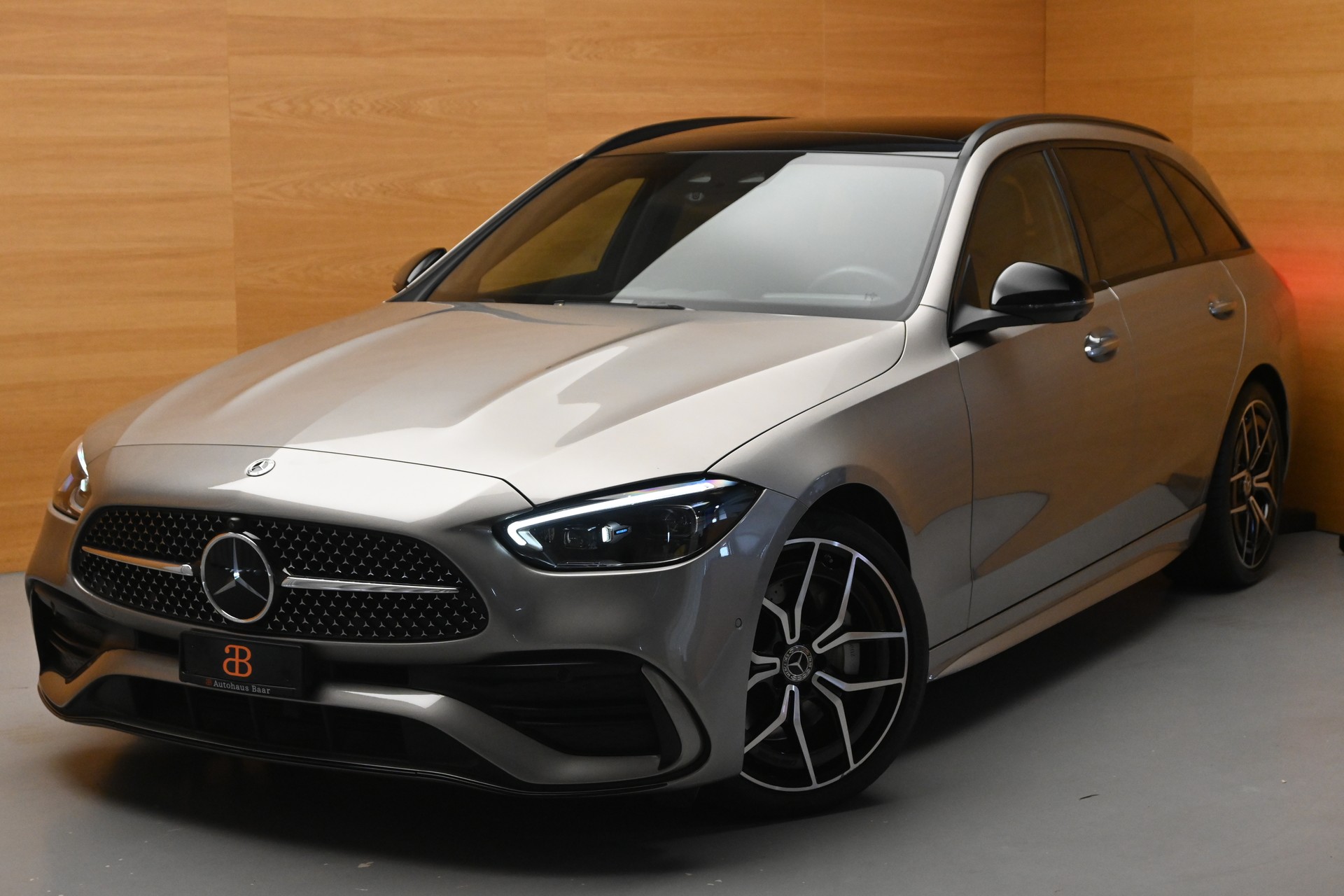 MERCEDES-BENZ C 220 d T 4 Matic AMG Line Premium Plus-image-0