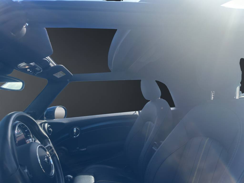 MINI Cooper S Cabriolet-image-9
