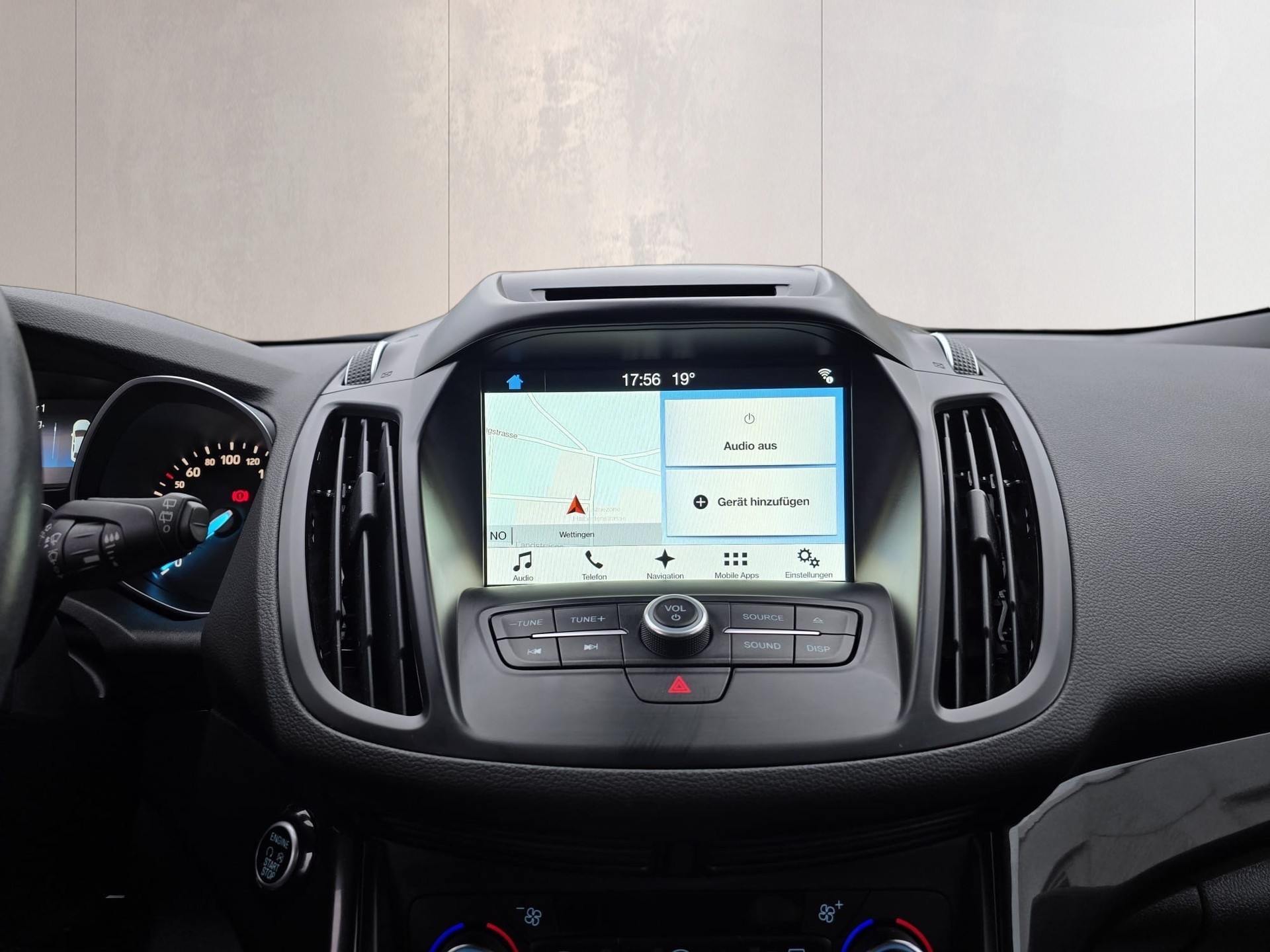 FORD Kuga 1.5 SCTi Trend 2WD-image-10