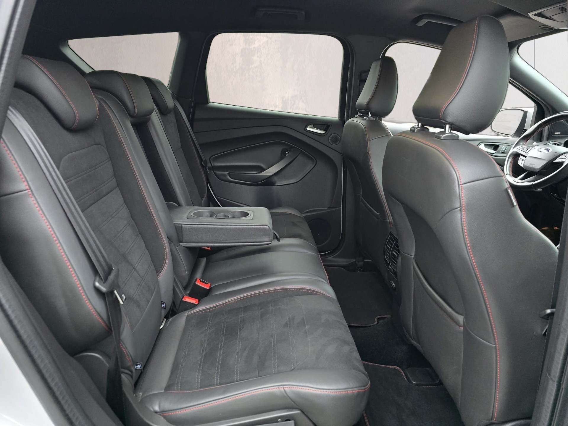 FORD Kuga 1.5 SCTi Trend 2WD-image-21