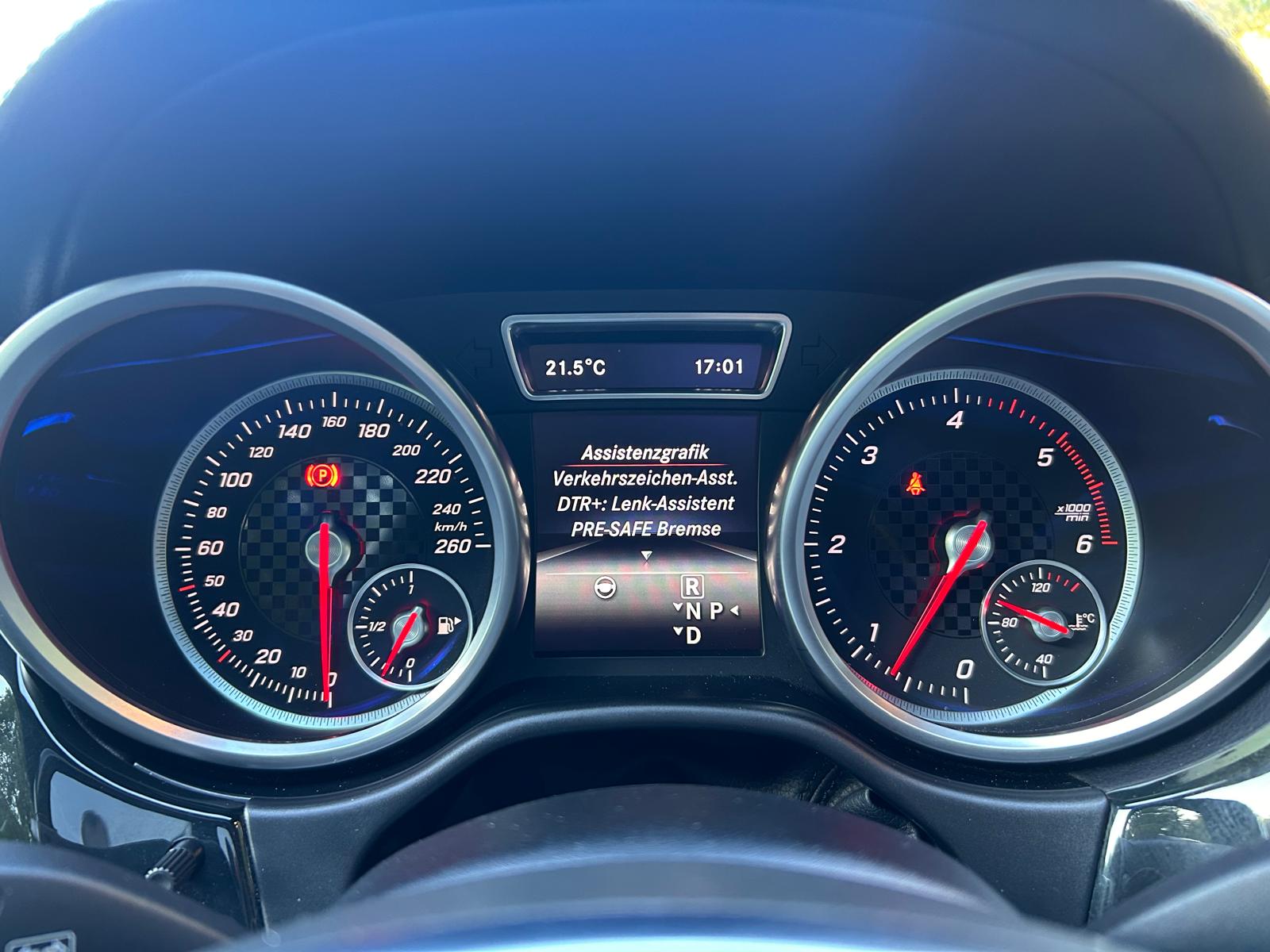 MERCEDES-BENZ GLE 350 d Executive 4Matic 9G-Tronic-image-19