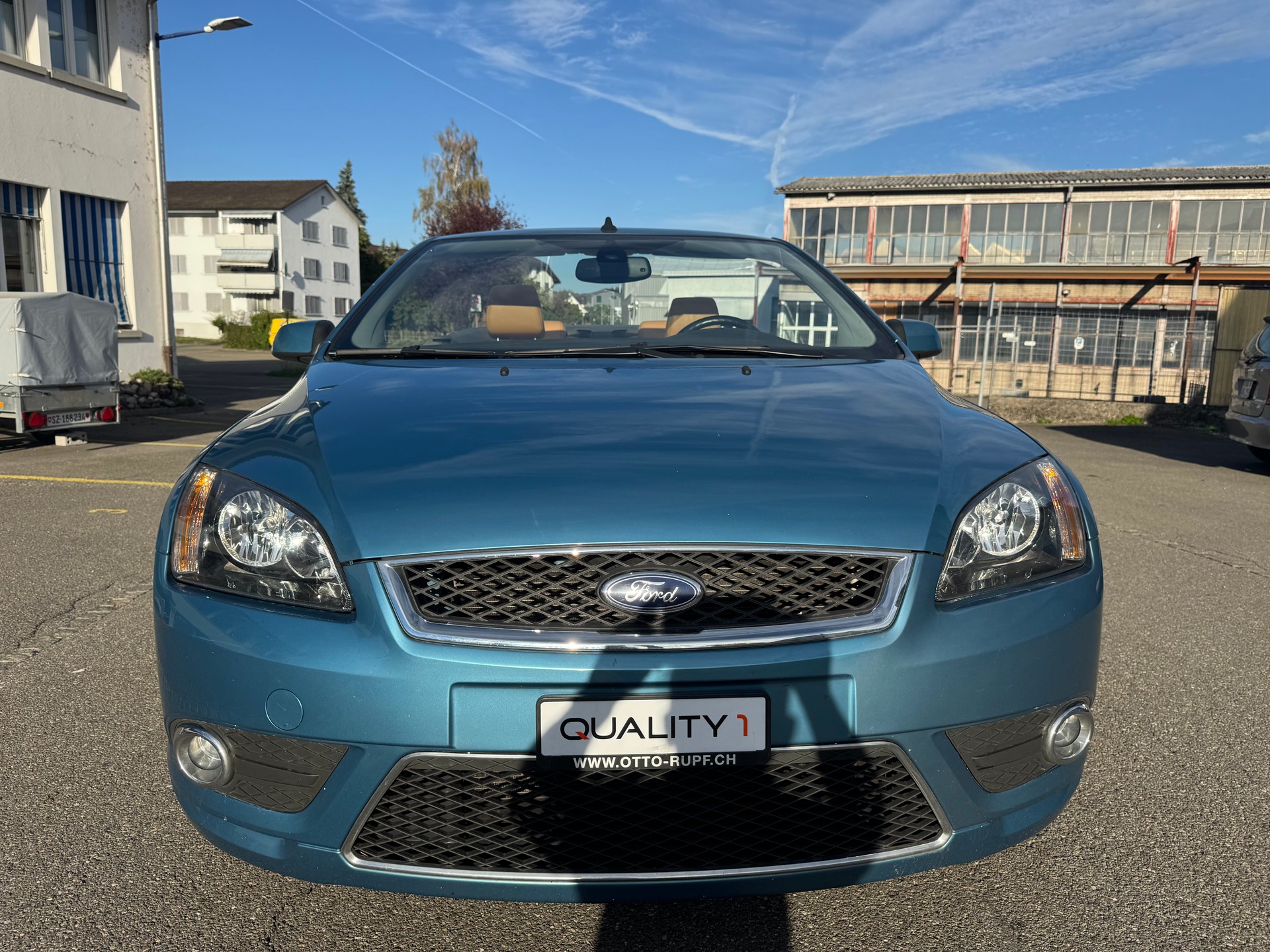 FORD Focus CC 2.0i Titanium-image-1