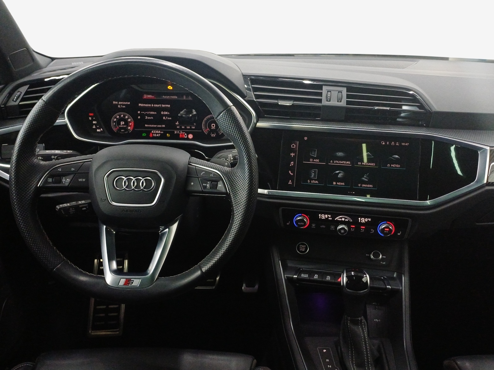 AUDI Q3 45 TFSI S line quattro S-tronic-image-8