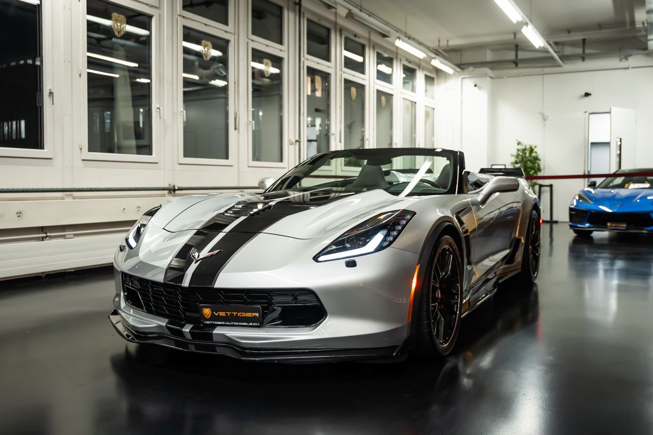 CHEVROLET Corvette Convertible Z06 3LZ Automatic-image-3
