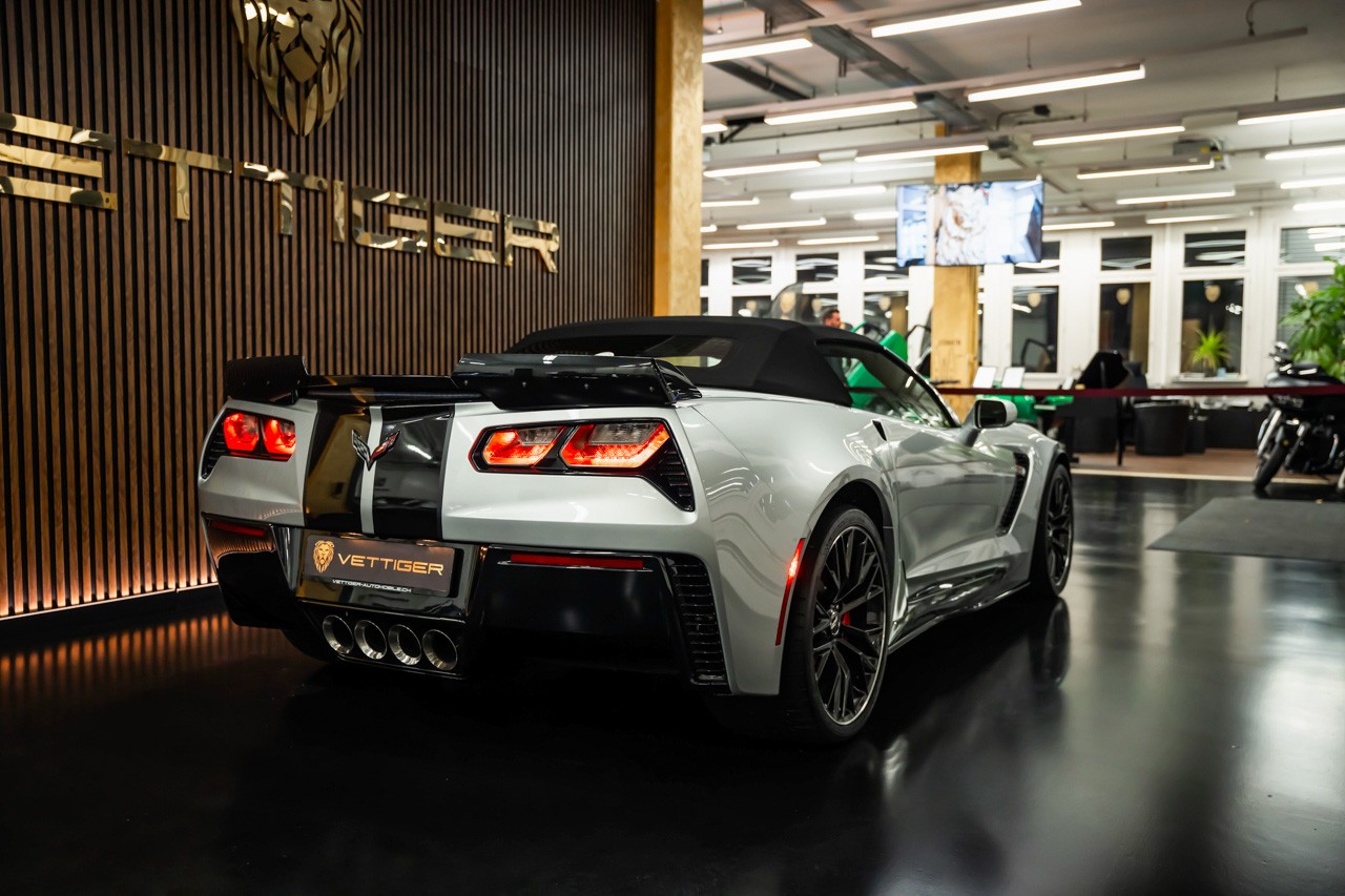 CHEVROLET Corvette Convertible Z06 3LZ Automatic-image-7