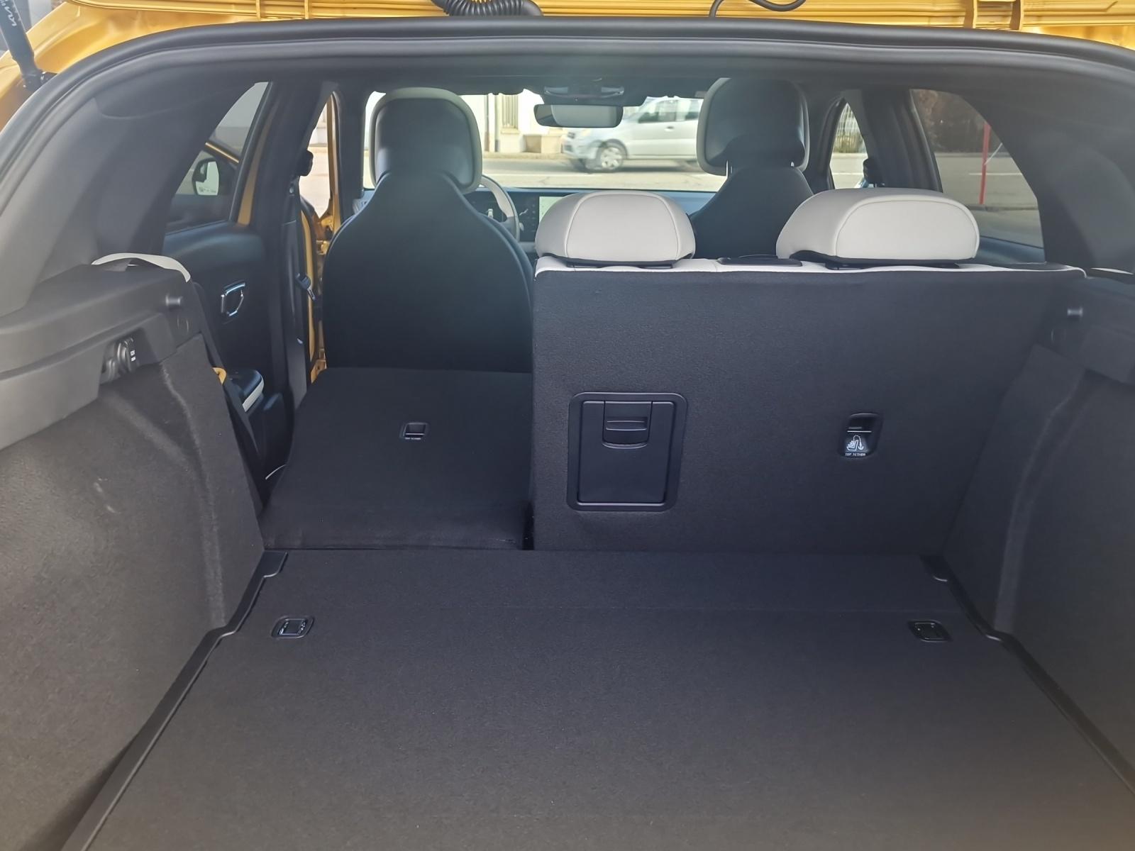 KIA K4 1.6 T-GDi GT-Line-image-10