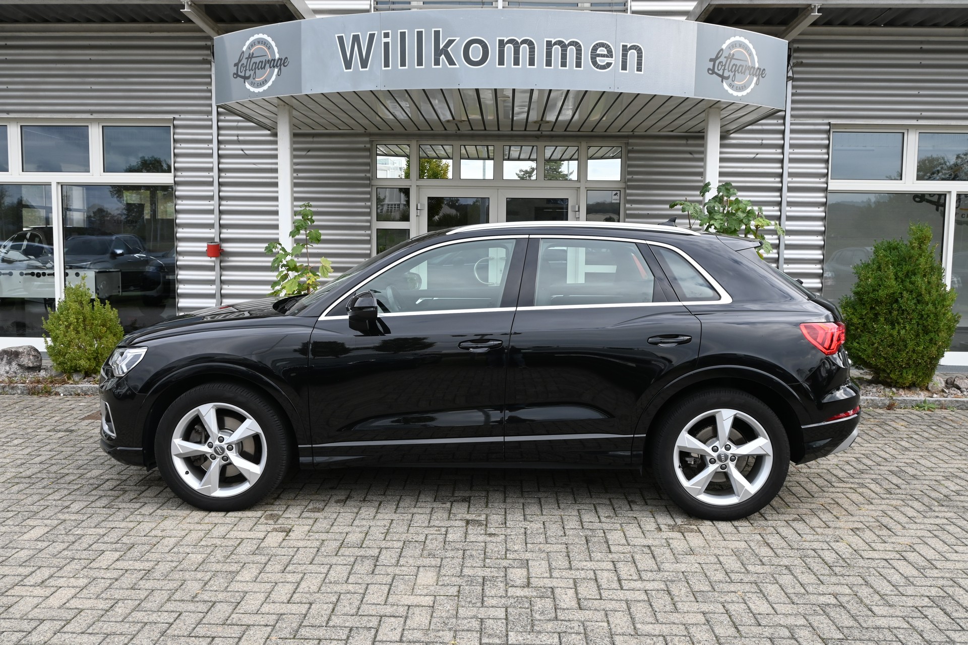 AUDI Q3 40 TFSI S line quattro S-tronic + AHK 2100kg-image-5