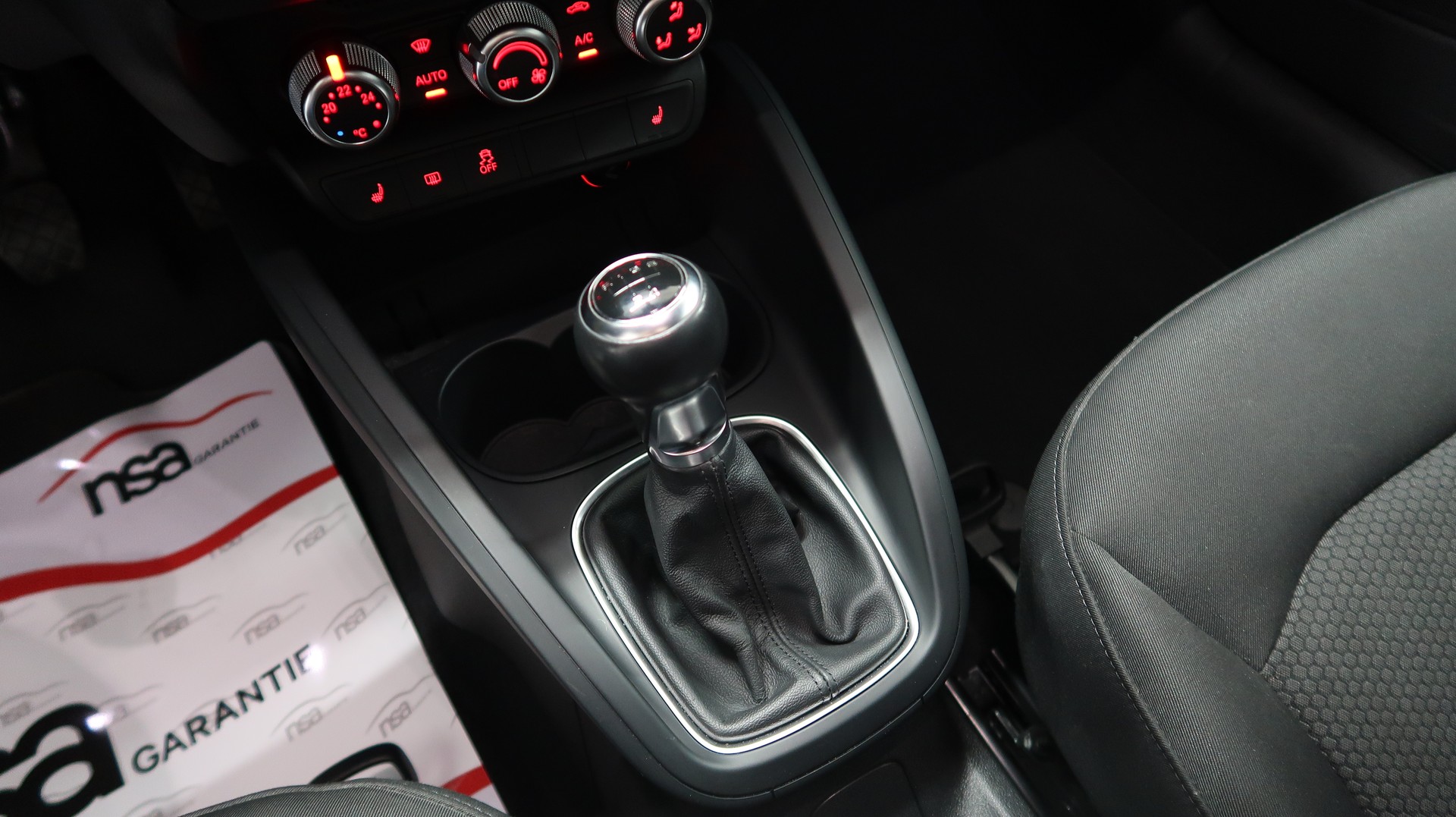 AUDI A1 Sportback 1.2 TFSI / CH / EXPERTISE / MFK-image-21