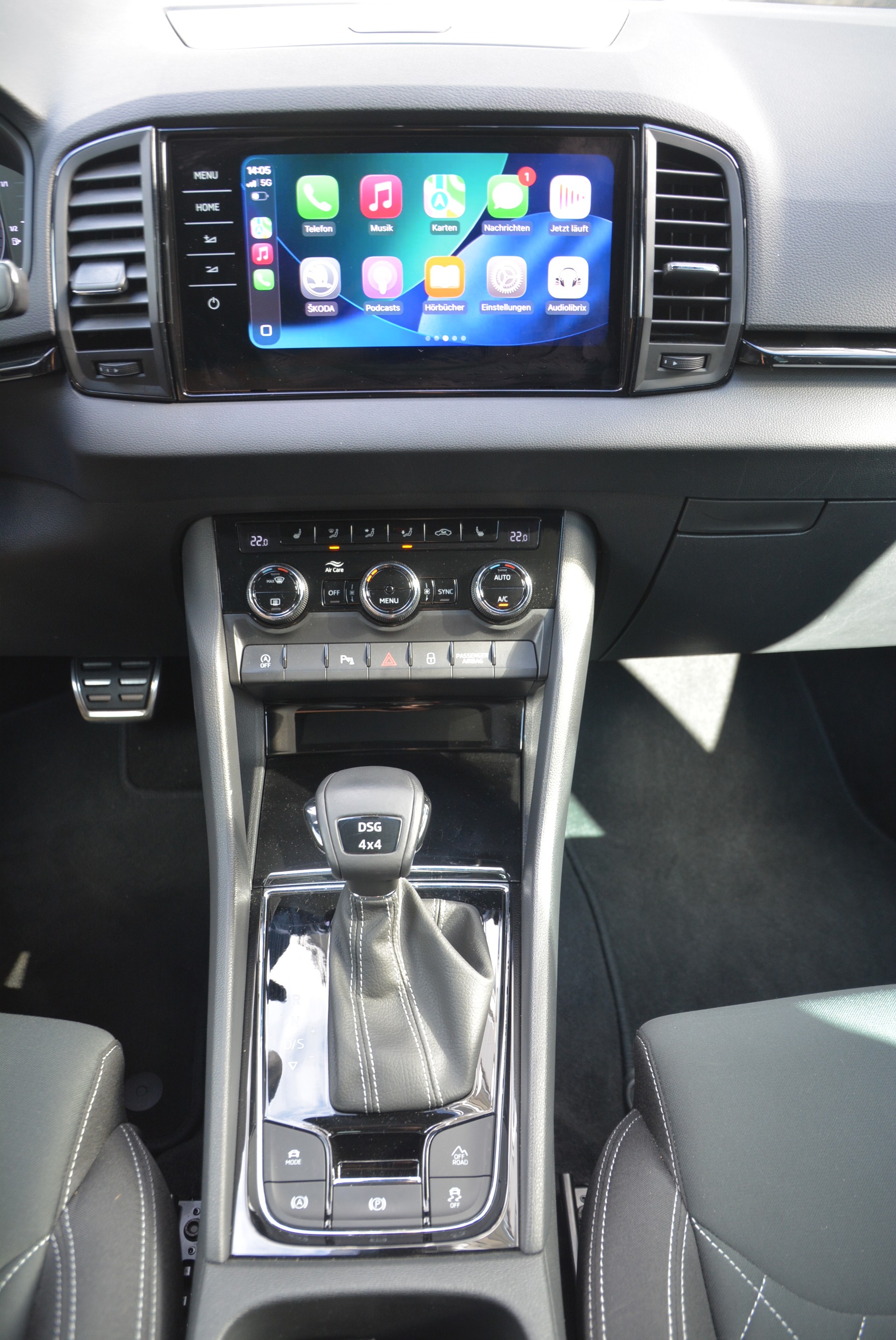SKODA Karoq 2.0 TSI SportLine 4x4 DSG-image-6