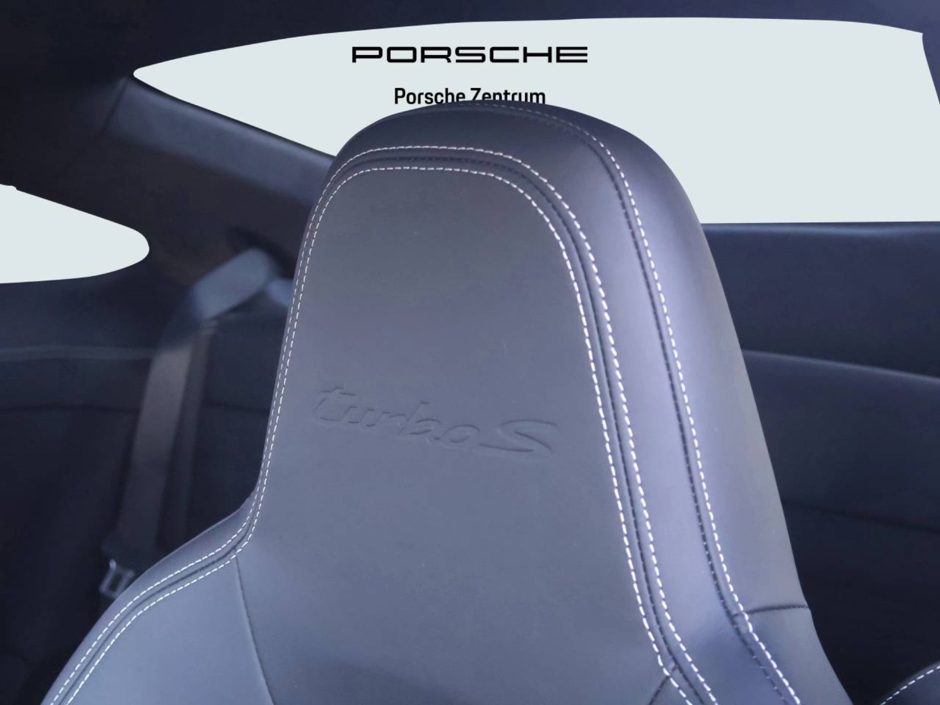 PORSCHE 911 Turbo S-image-26