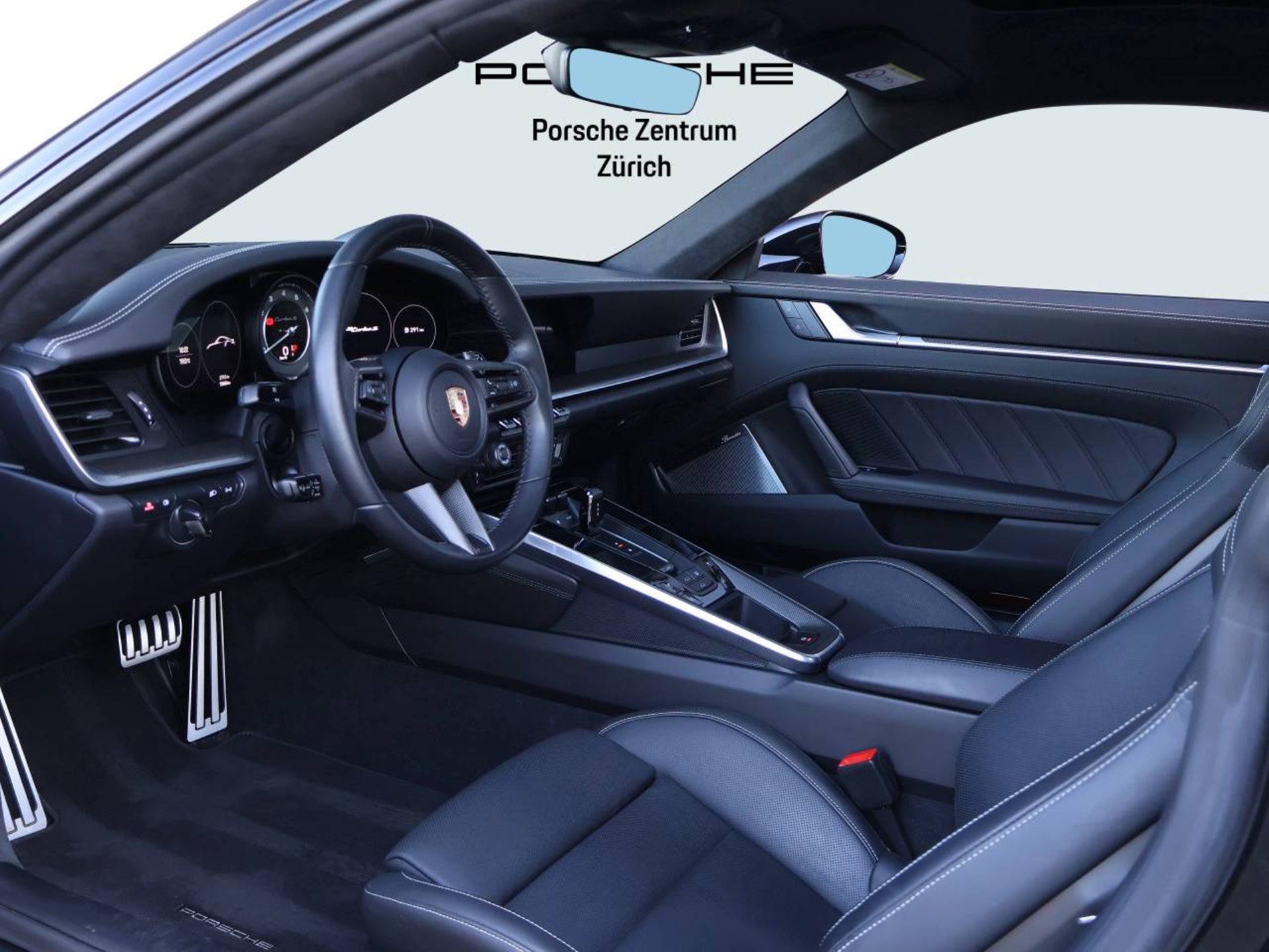 PORSCHE 911 Turbo S-image-3