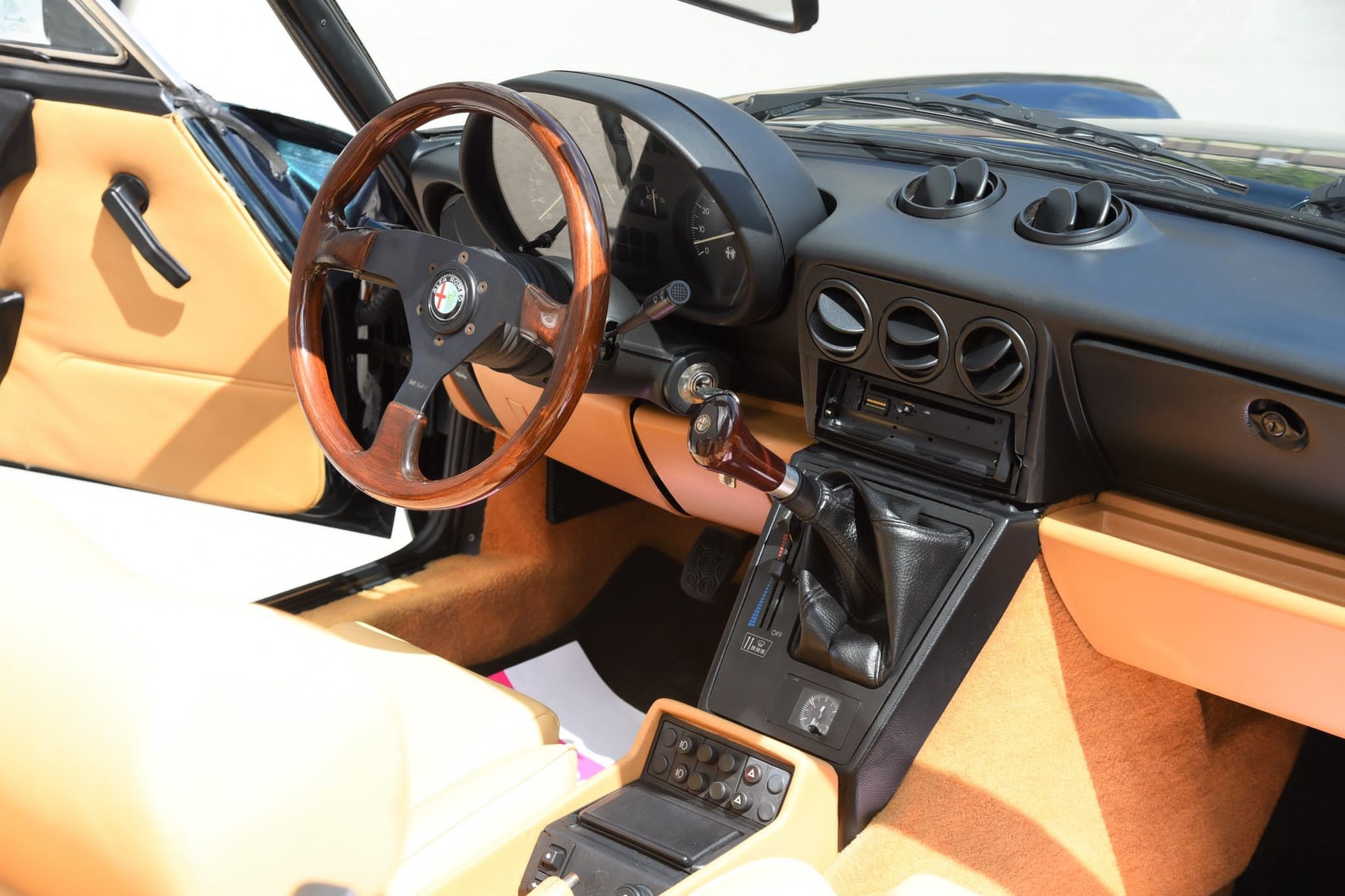 ALFA ROMEO Spider 2.0-image-7