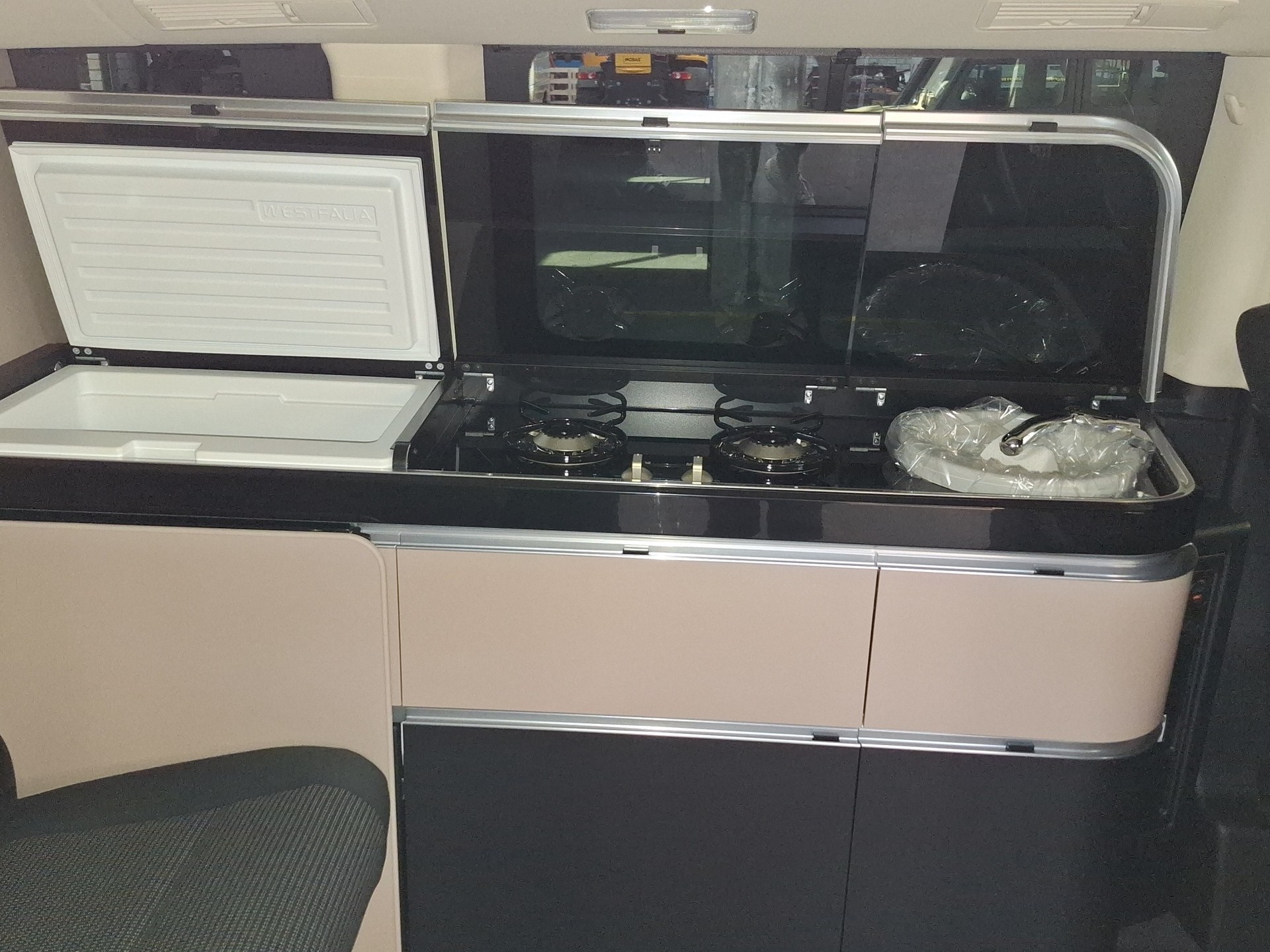 MERCEDES-BENZ Marco Polo 300 d 4M Automat-image-10