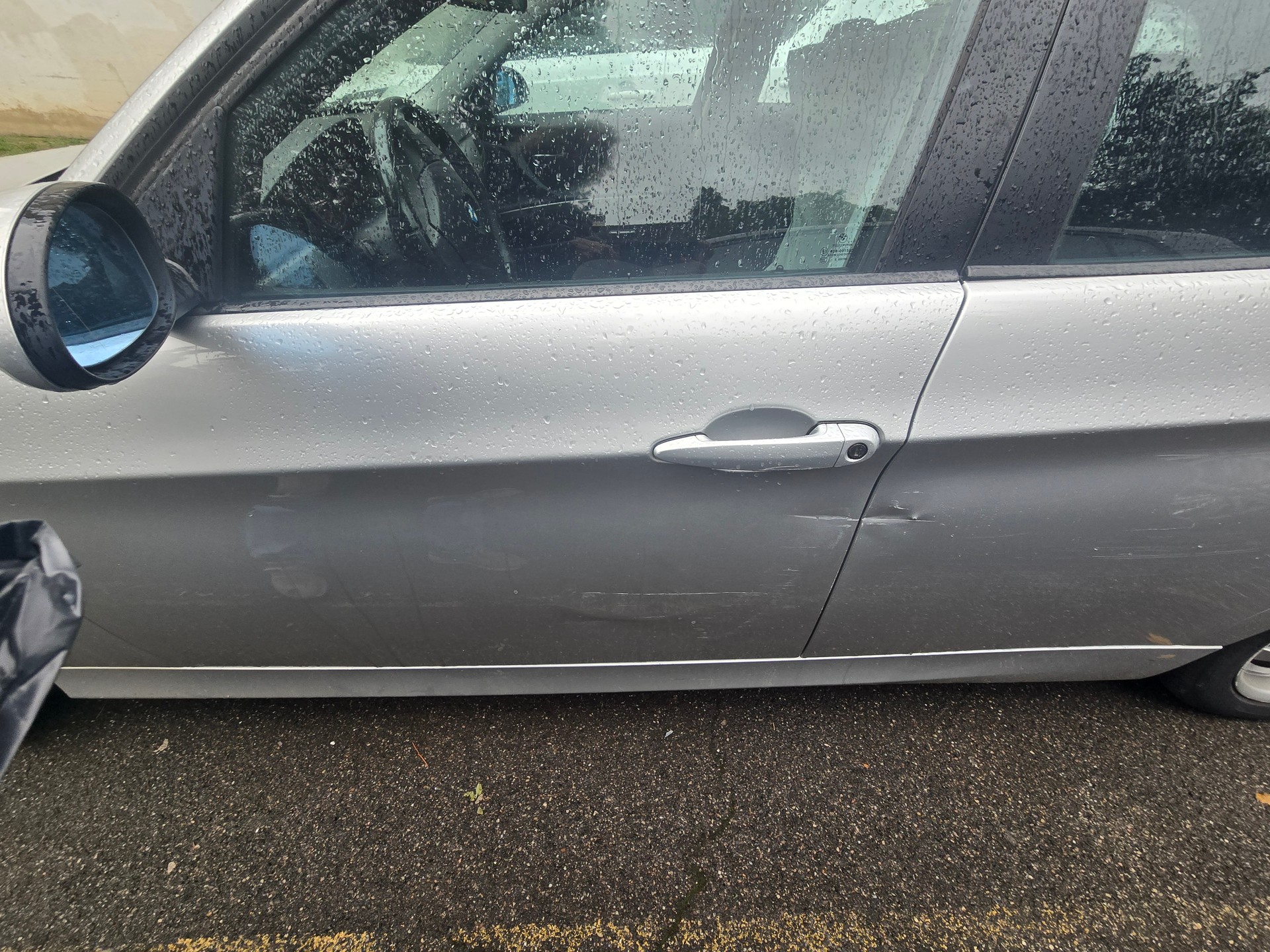 BMW 318i Touring Access Steptronic-image-10