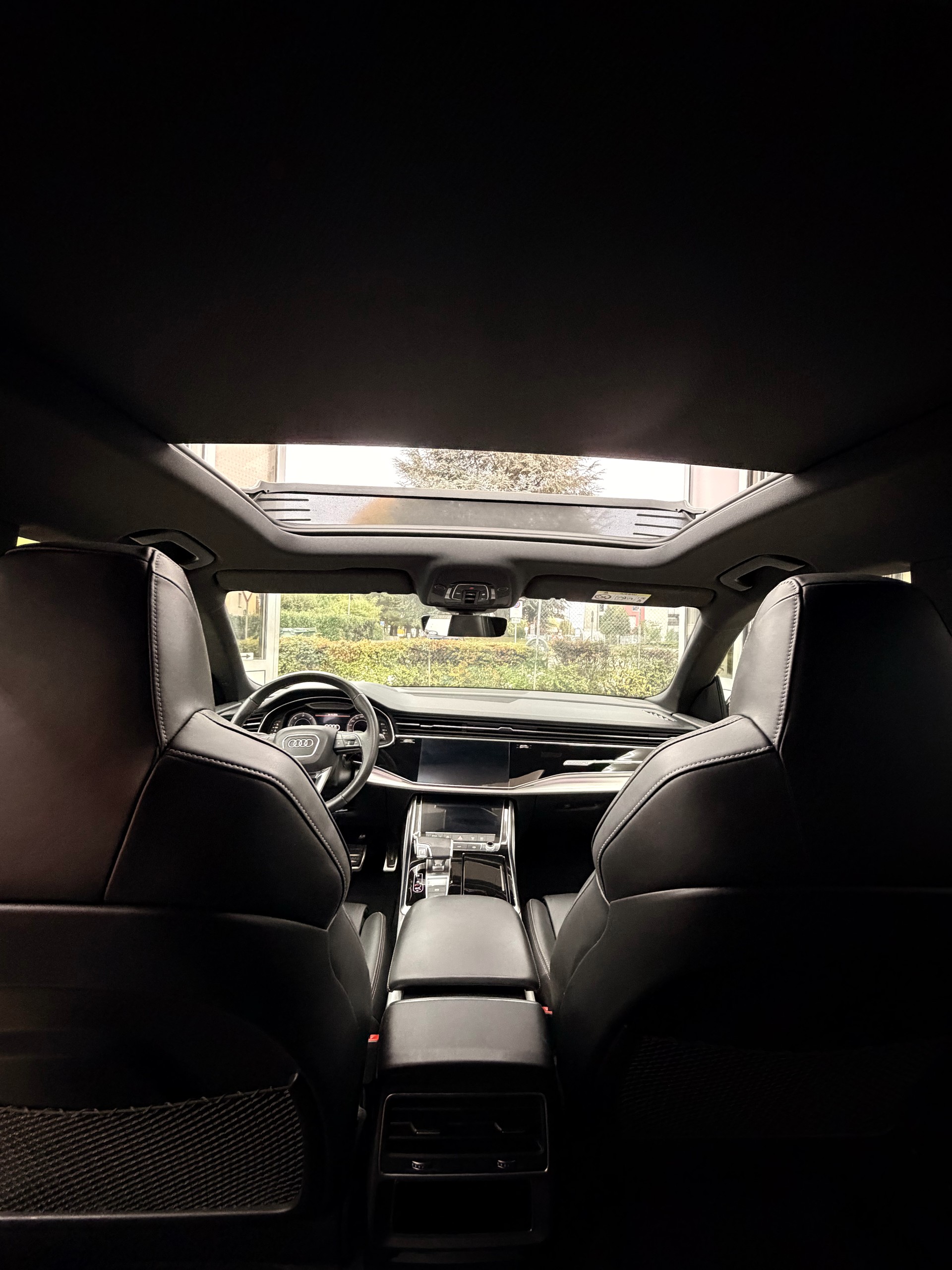 AUDI Q8 50 TDI quattro tiptronic-image-14
