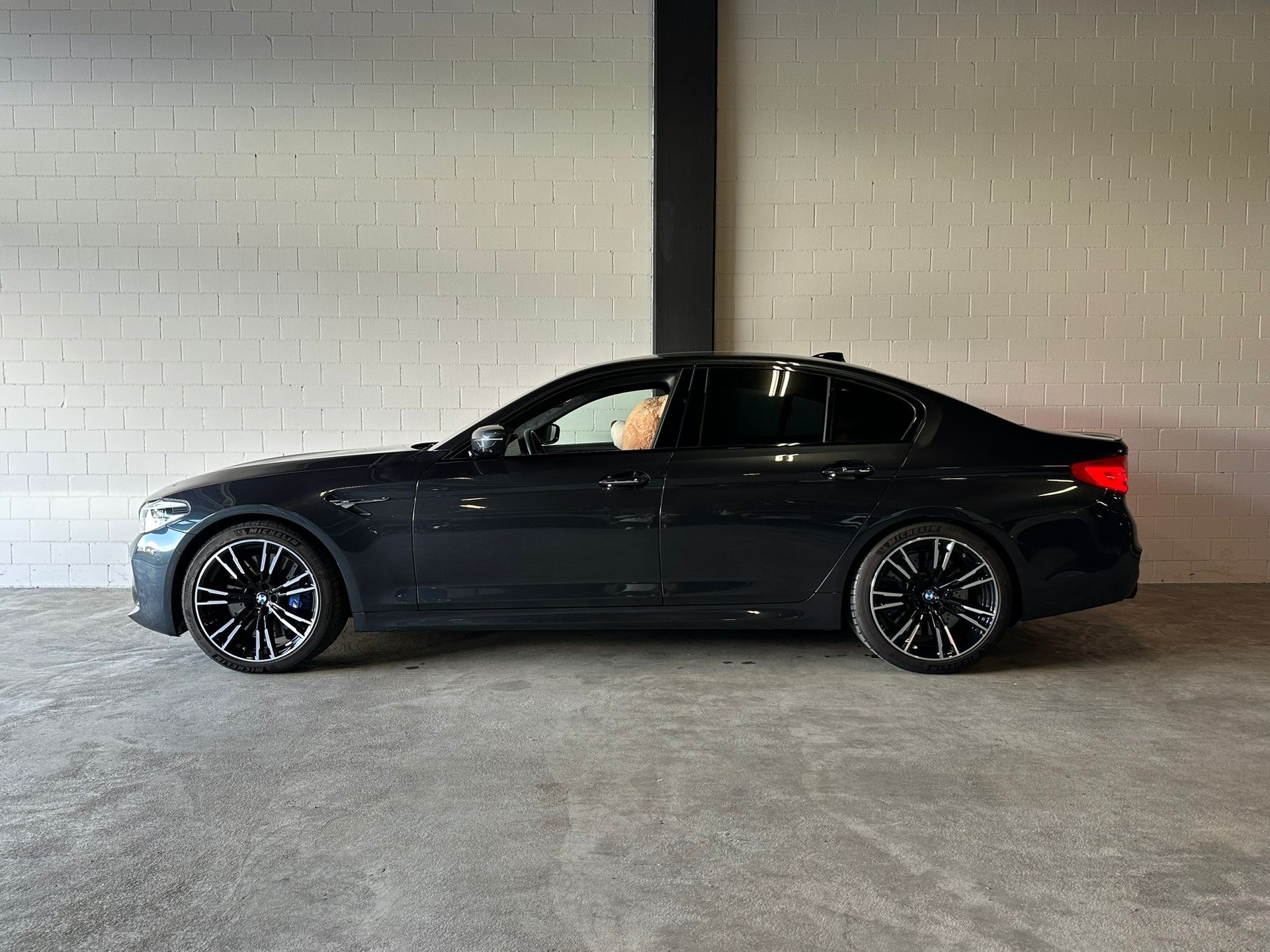 BMW M5 xDrive Drivelogic MANHART 720 PS / 850 NM-image-0