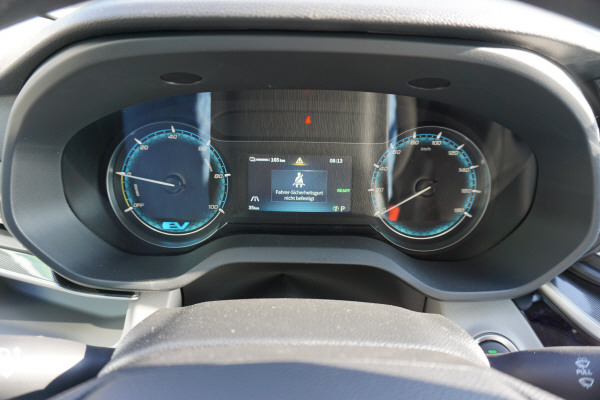 MAXUS eDeliver 9 L2H2 51.5kWh-image-5