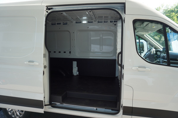MAXUS eDeliver 9 L2H2 51.5kWh-image-9