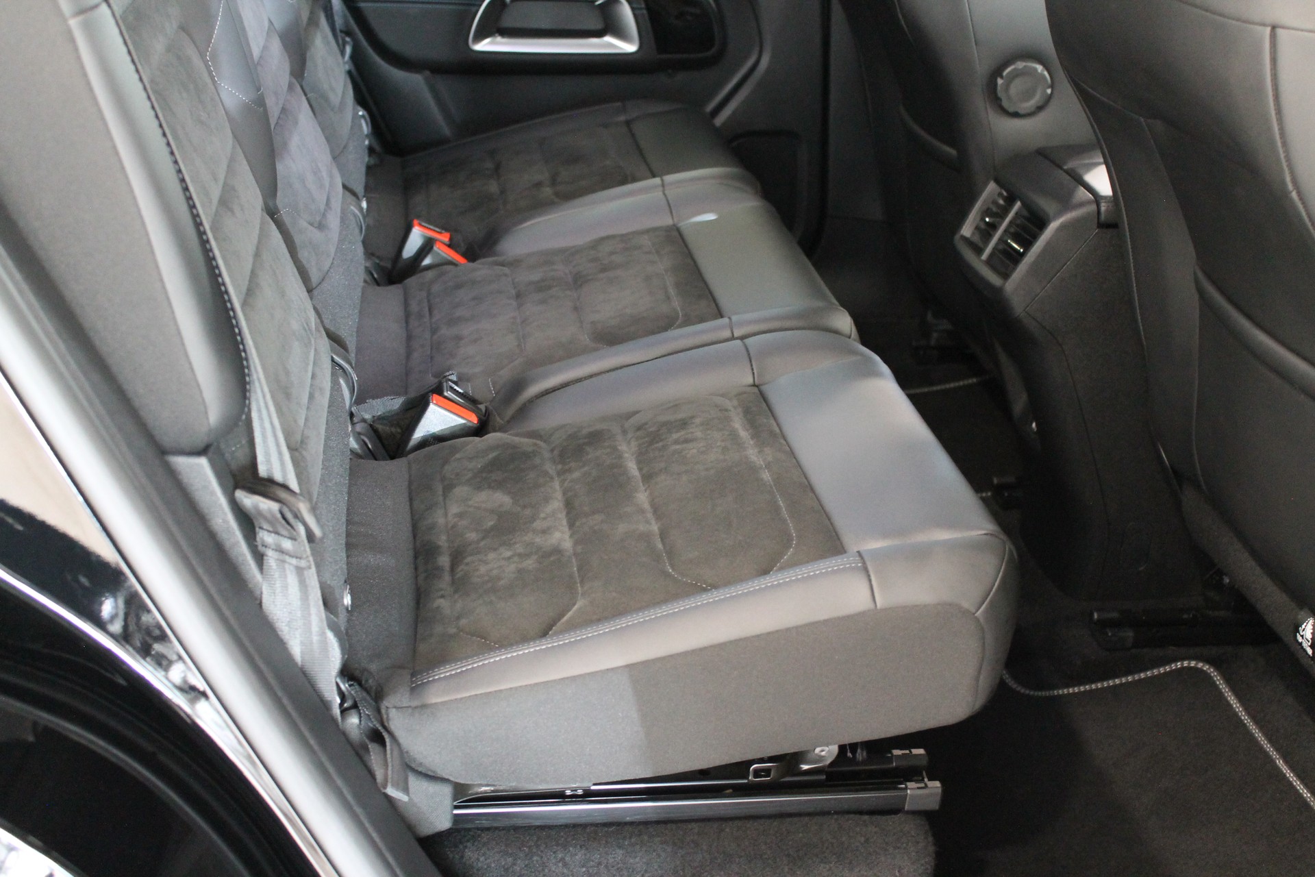CITROEN C5 Aircross 1.6 PHEV Shine-image-14
