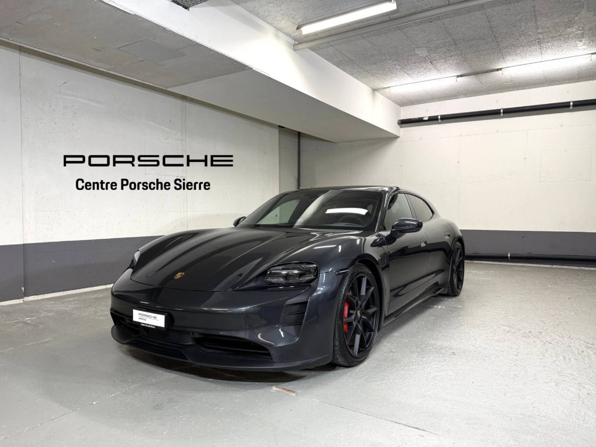PORSCHE Taycan GTS Sport Turismo (MY22)-image-0