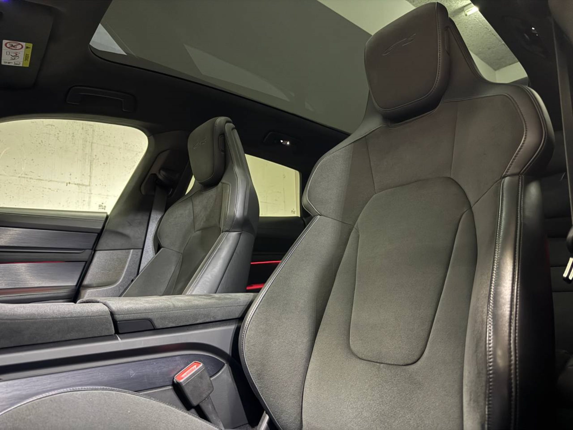 PORSCHE Taycan GTS Sport Turismo (MY22)-image-25