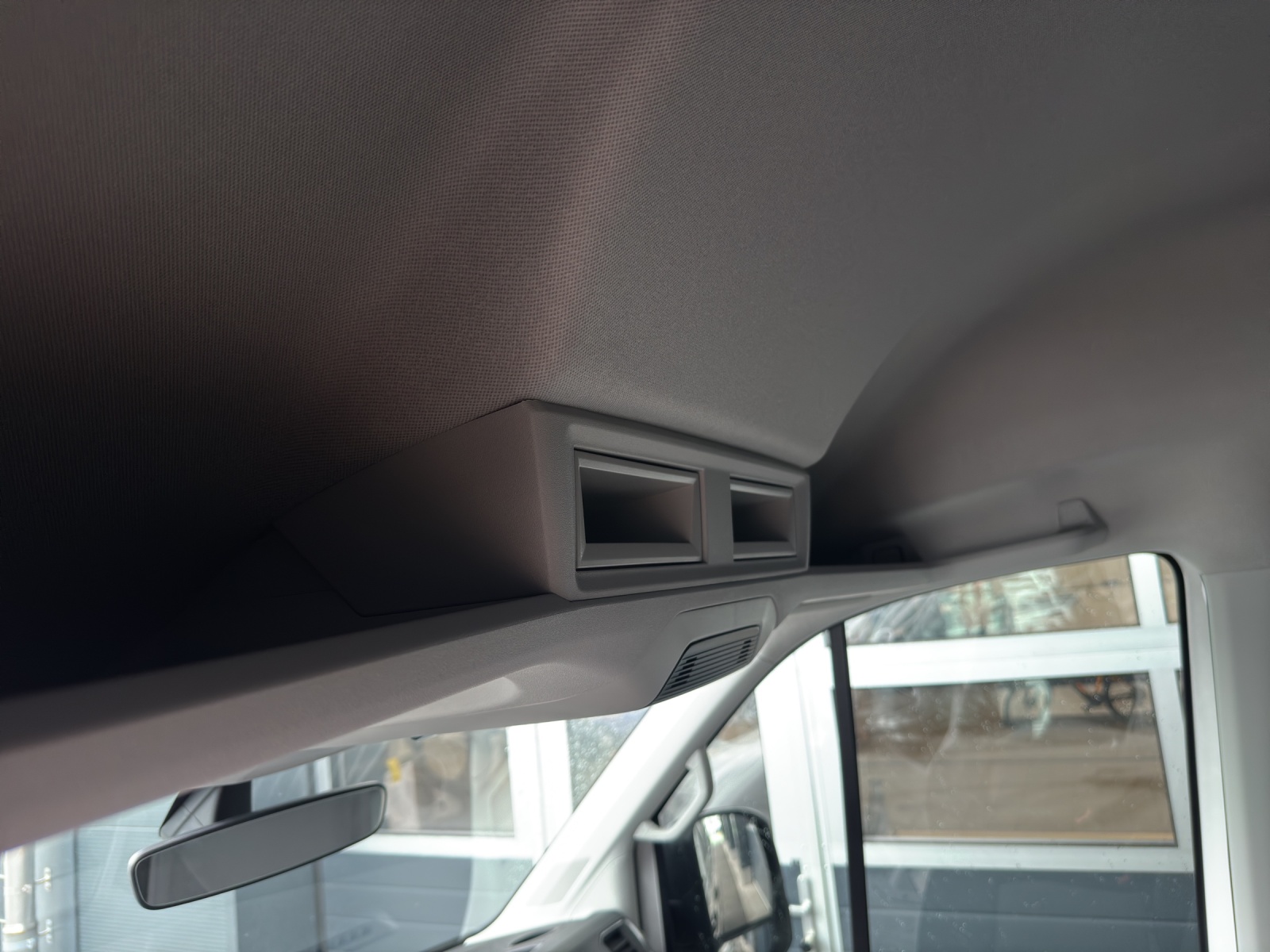 VW Crafter 35 Kaw. 3640 2.0 BI-TDI 177 4Motion-image-12