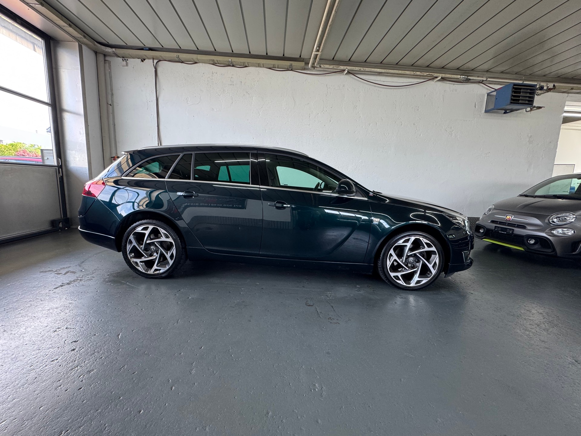 OPEL Insignia Sports Tourer 2.0 CDTI Sport 4WD Aut.-image-6
