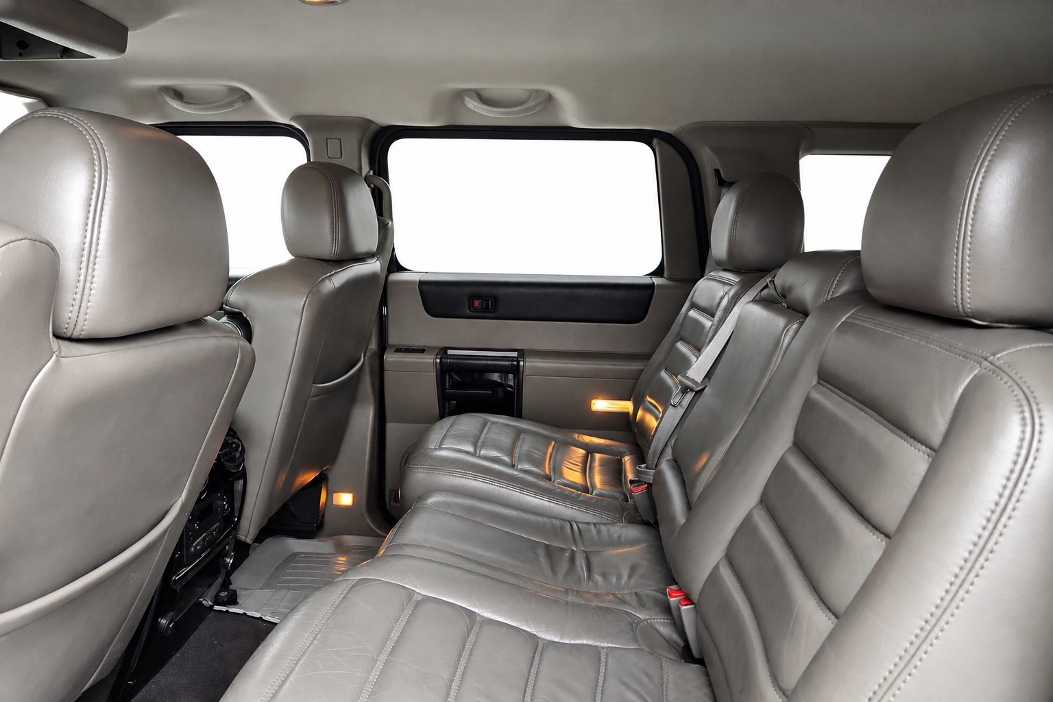 HUMMER H2 6.0 Luxury-image-10