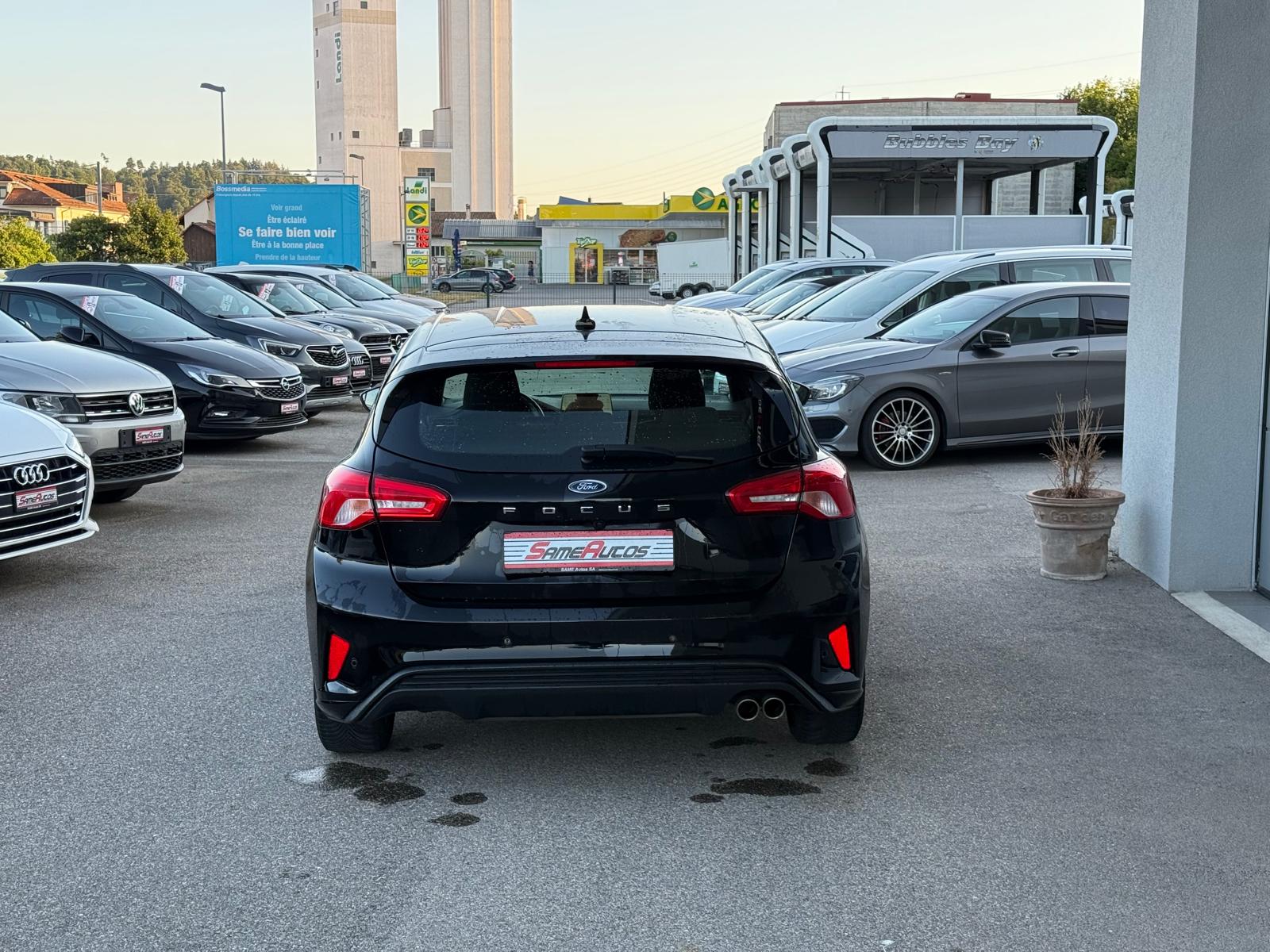 FORD Focus 1.0 SCTi ST Line-image-2