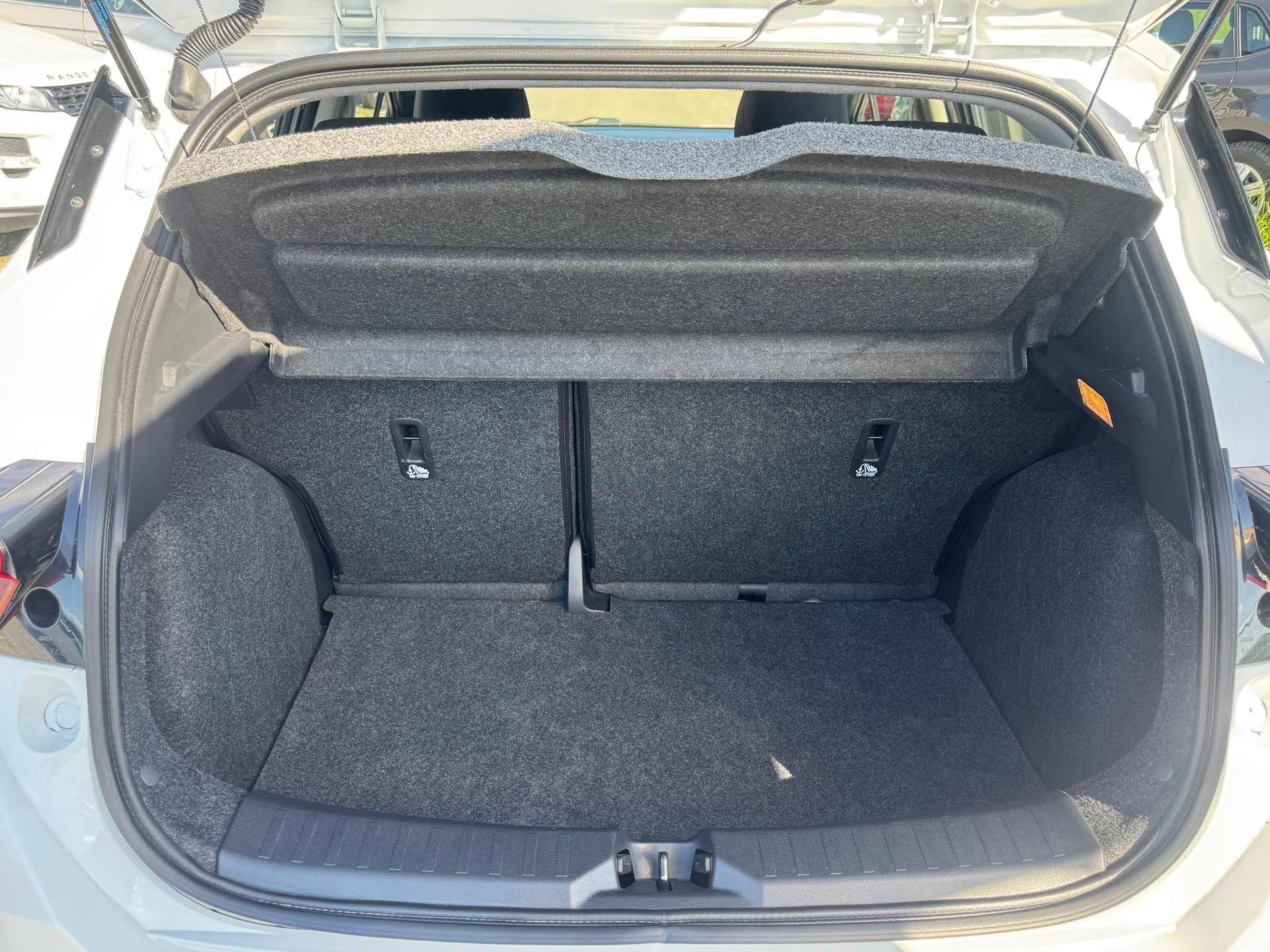 NISSAN Micra 1.5 dCi acenta-image-15