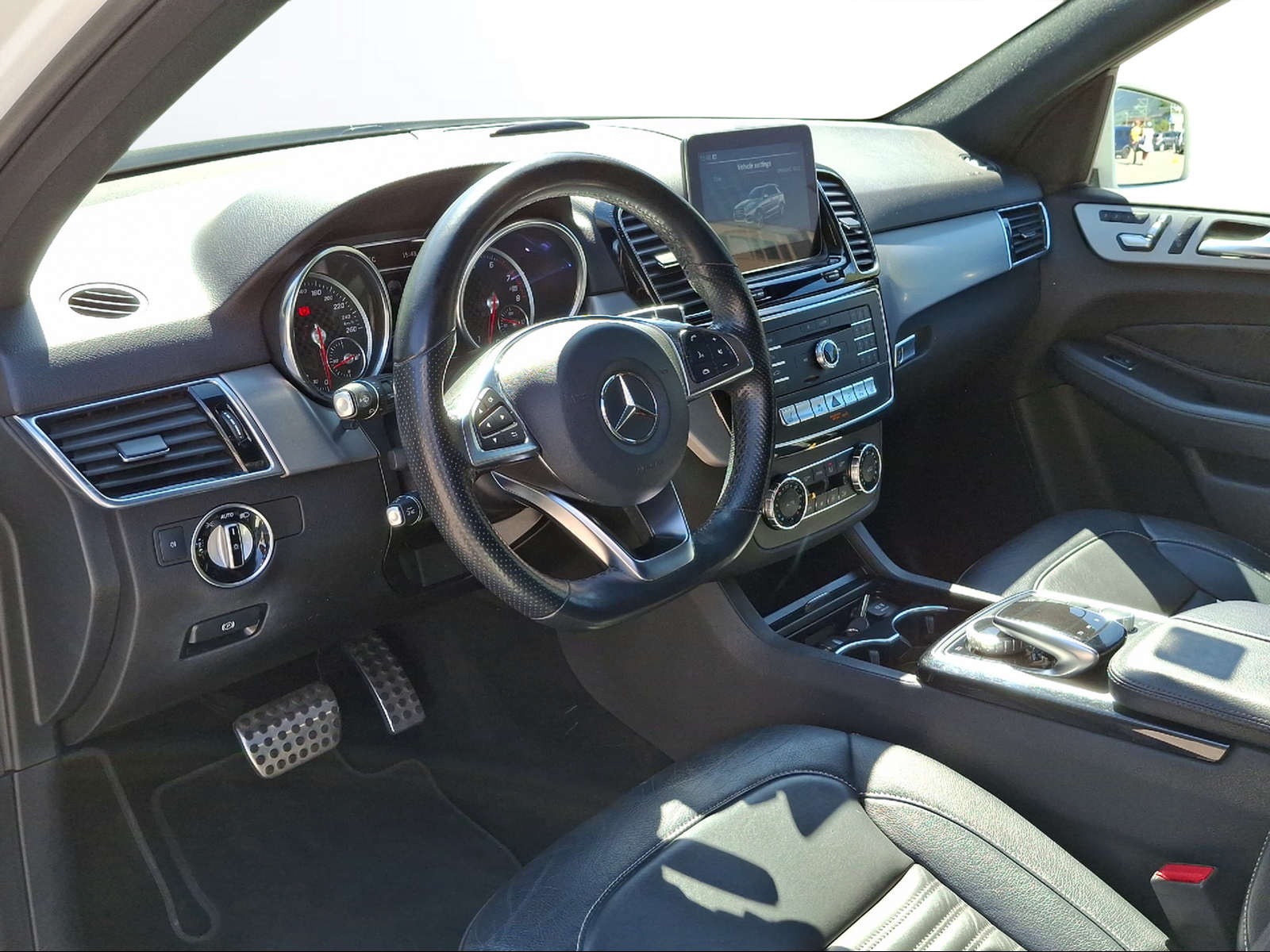 MERCEDES-BENZ GLE 400 Executive 4Matic 9G-Tronic-image-8