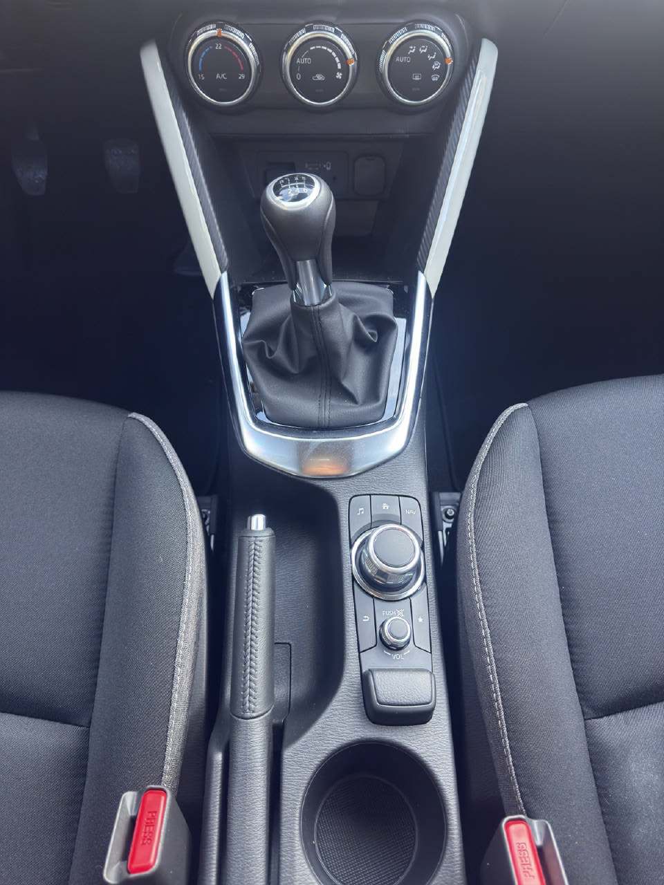 MAZDA 2 1.5 115 PS Exclusive-Line-image-14