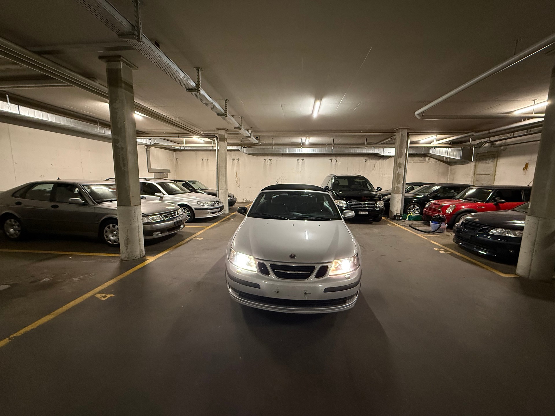 SAAB 9-3 2.0t Vector-image-6