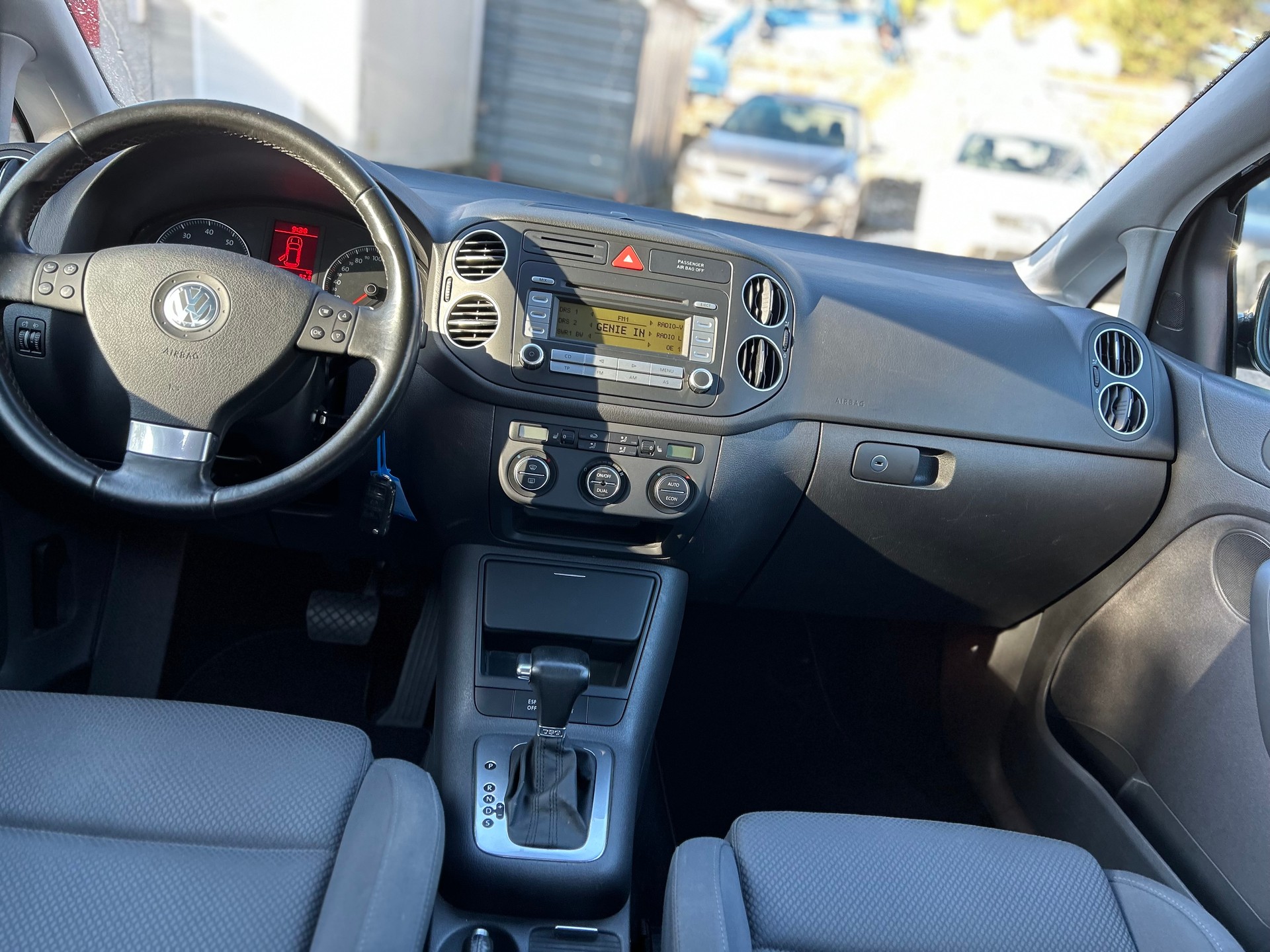 VW Golf Plus 1.4 TSI Sportline-image-8